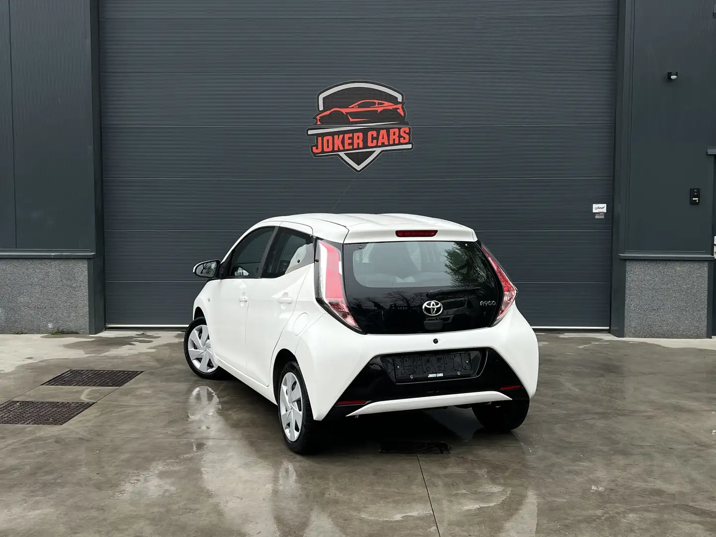 Toyota Aygo XPLAY AUTOMAAT CAMERA AIRCO BLUETOOTH Blanc - 2