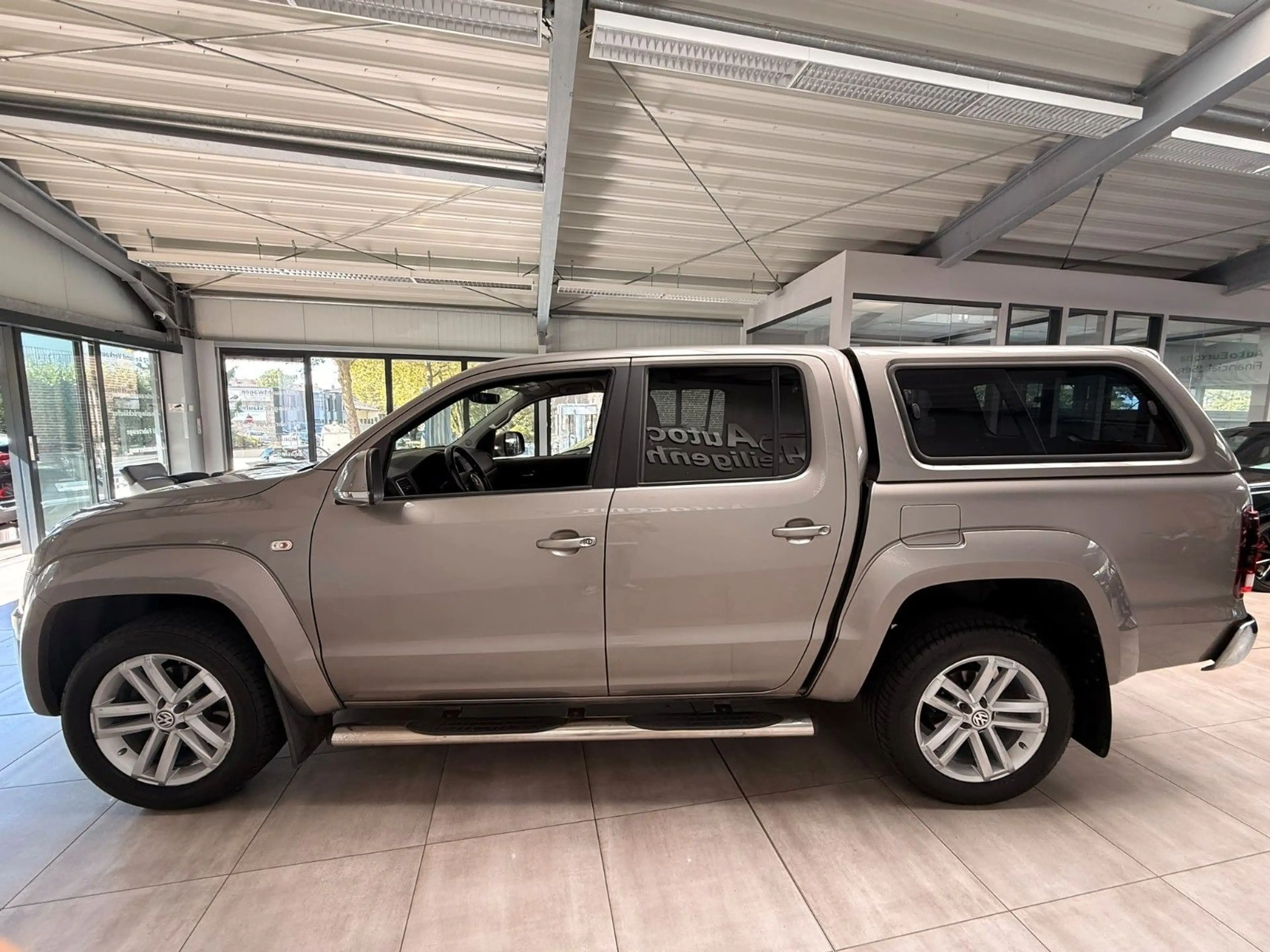 Volkswagen Amarok Highline 4Mot DoubleCab Standhz AHK Leder — photo 5