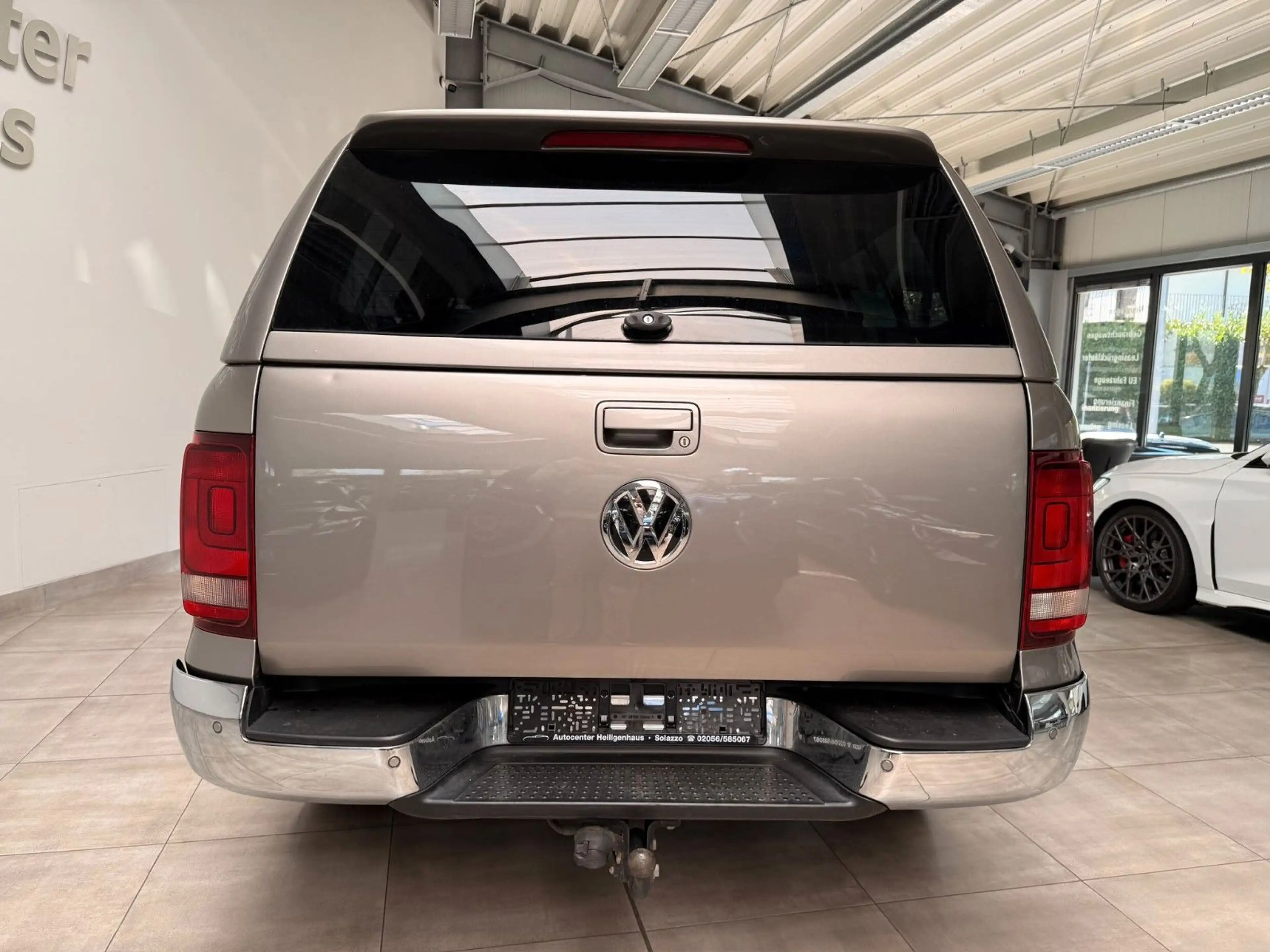 Volkswagen Amarok Highline 4Mot DoubleCab Standhz AHK Leder — photo 7