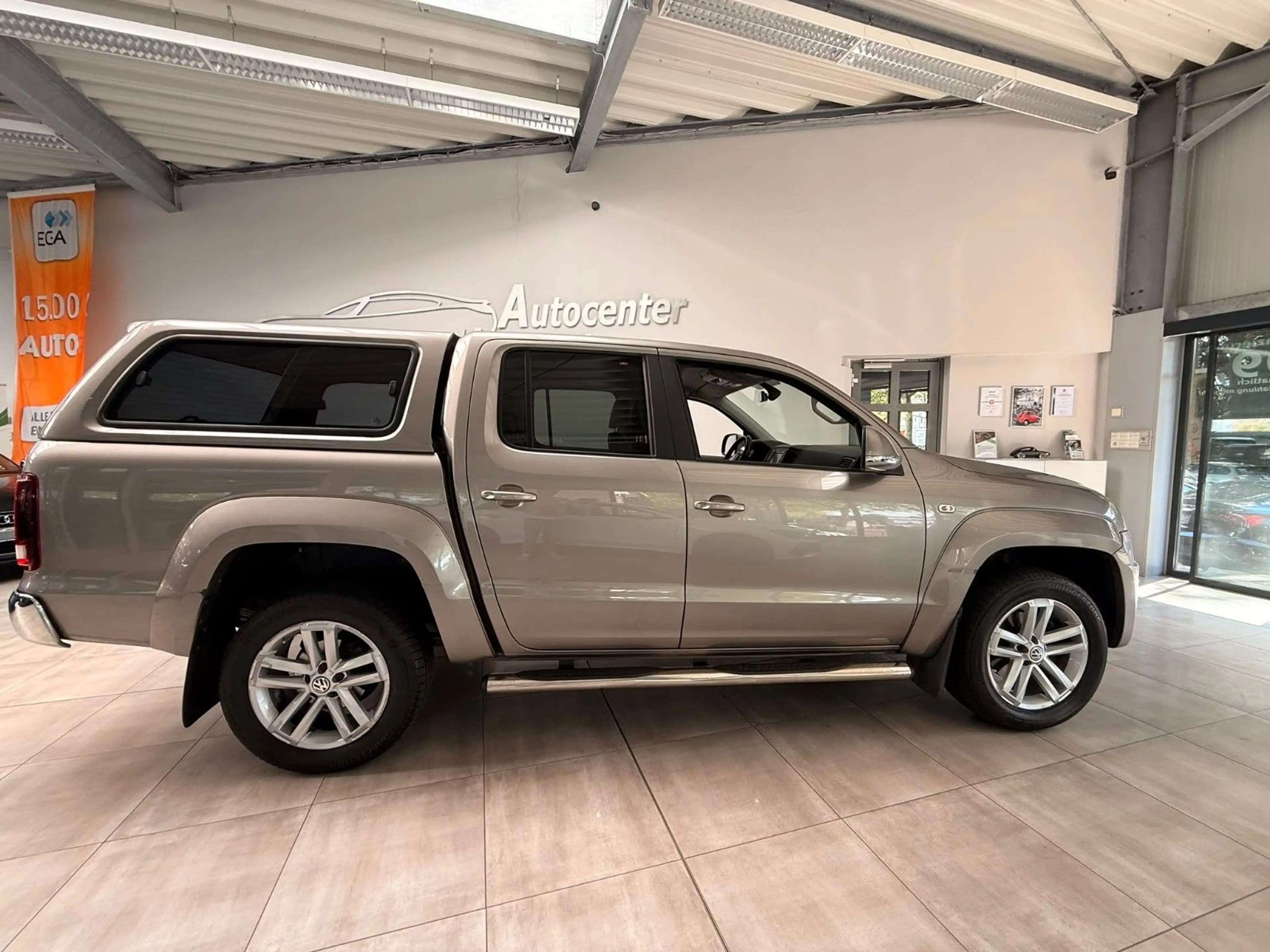 Volkswagen Amarok Highline 4Mot DoubleCab Standhz AHK Leder — photo 2