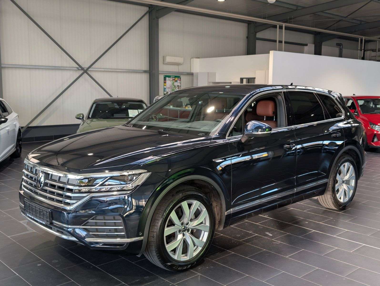 Second hand Volkswagen Touareg 3.0 TDI