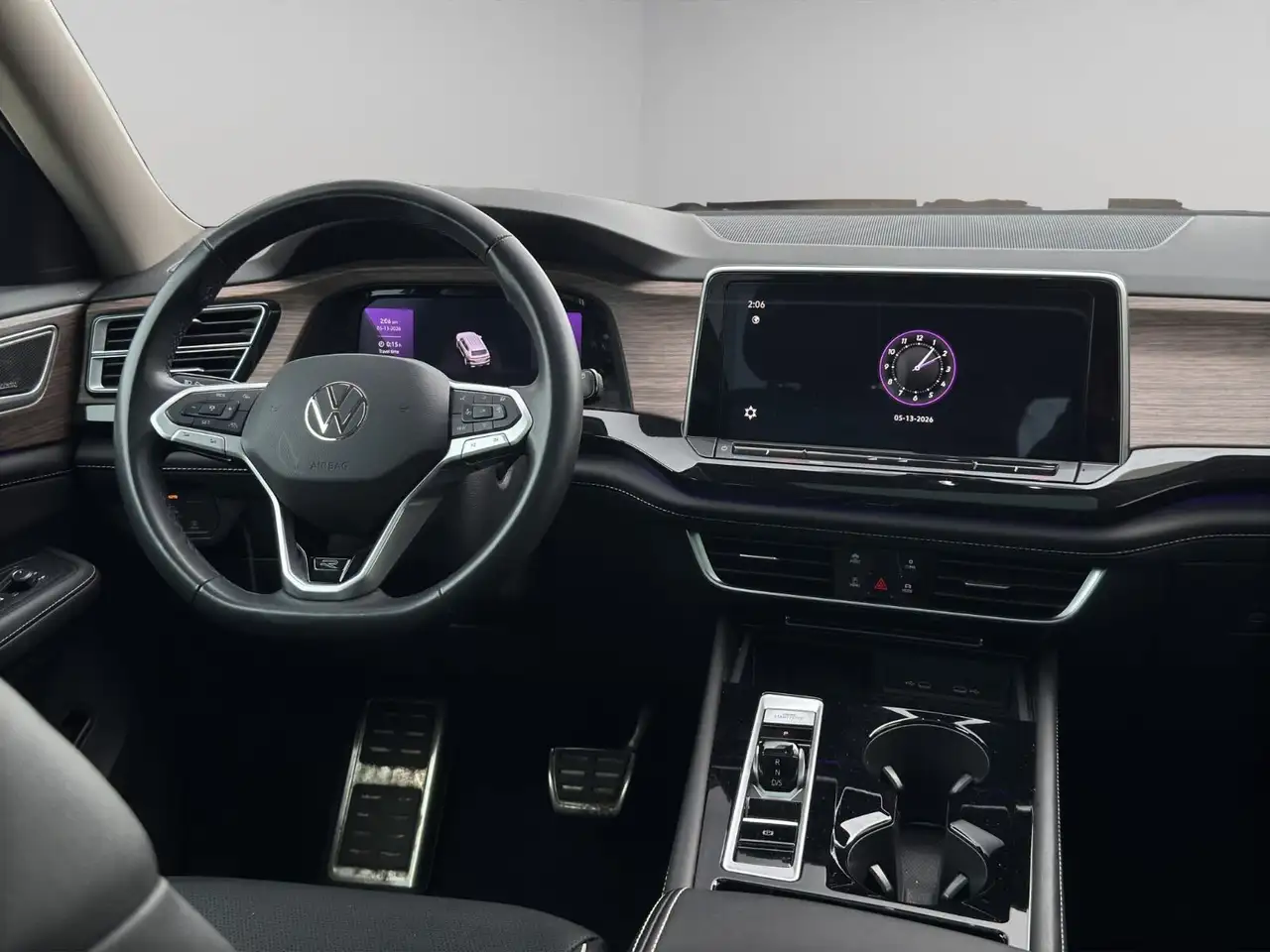 Volkswagen Atlas снимка Volkswagen Atlas