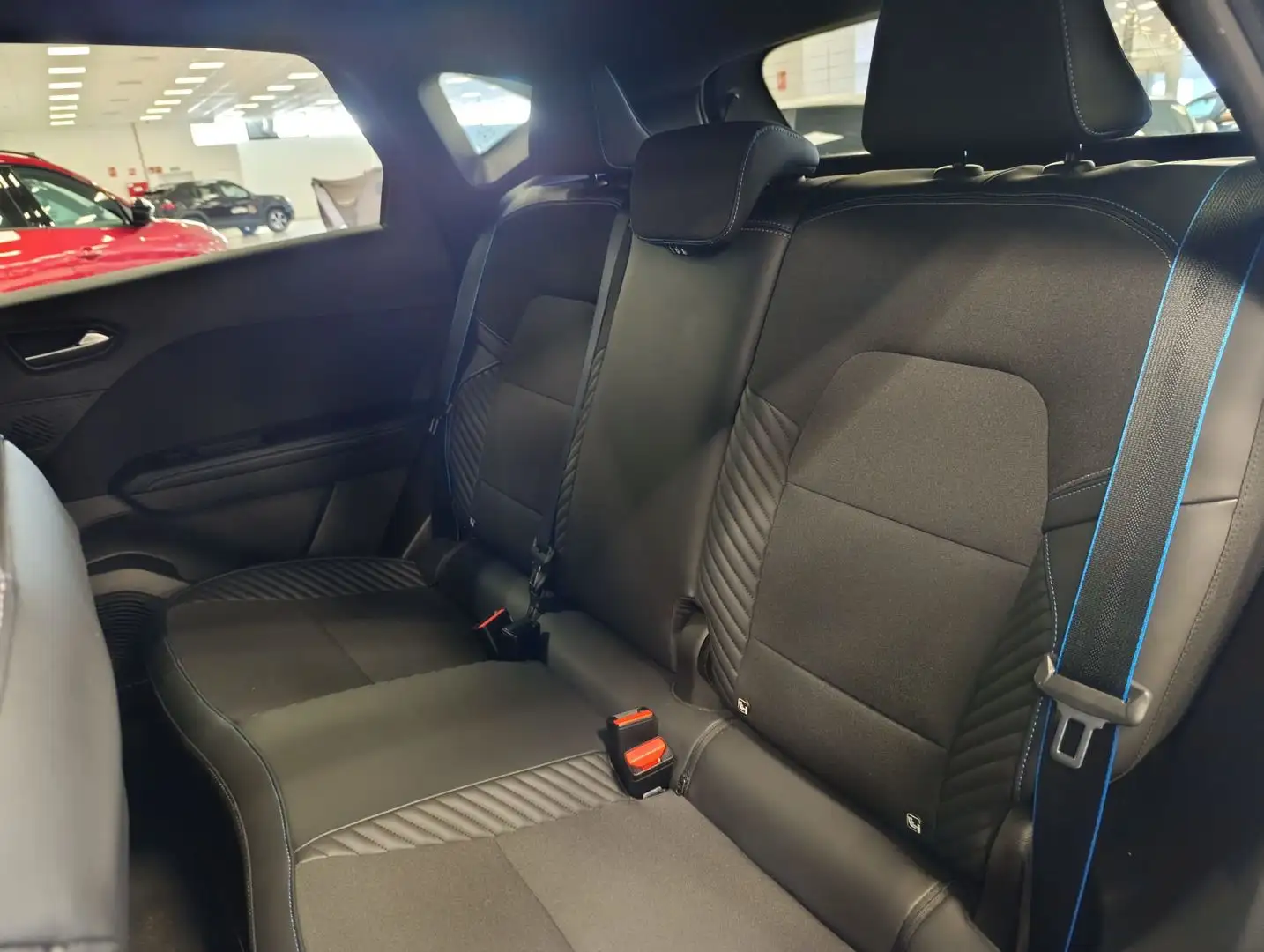 Renault Captur E-TECH Híbrido esprit Alpine 105kW - 2