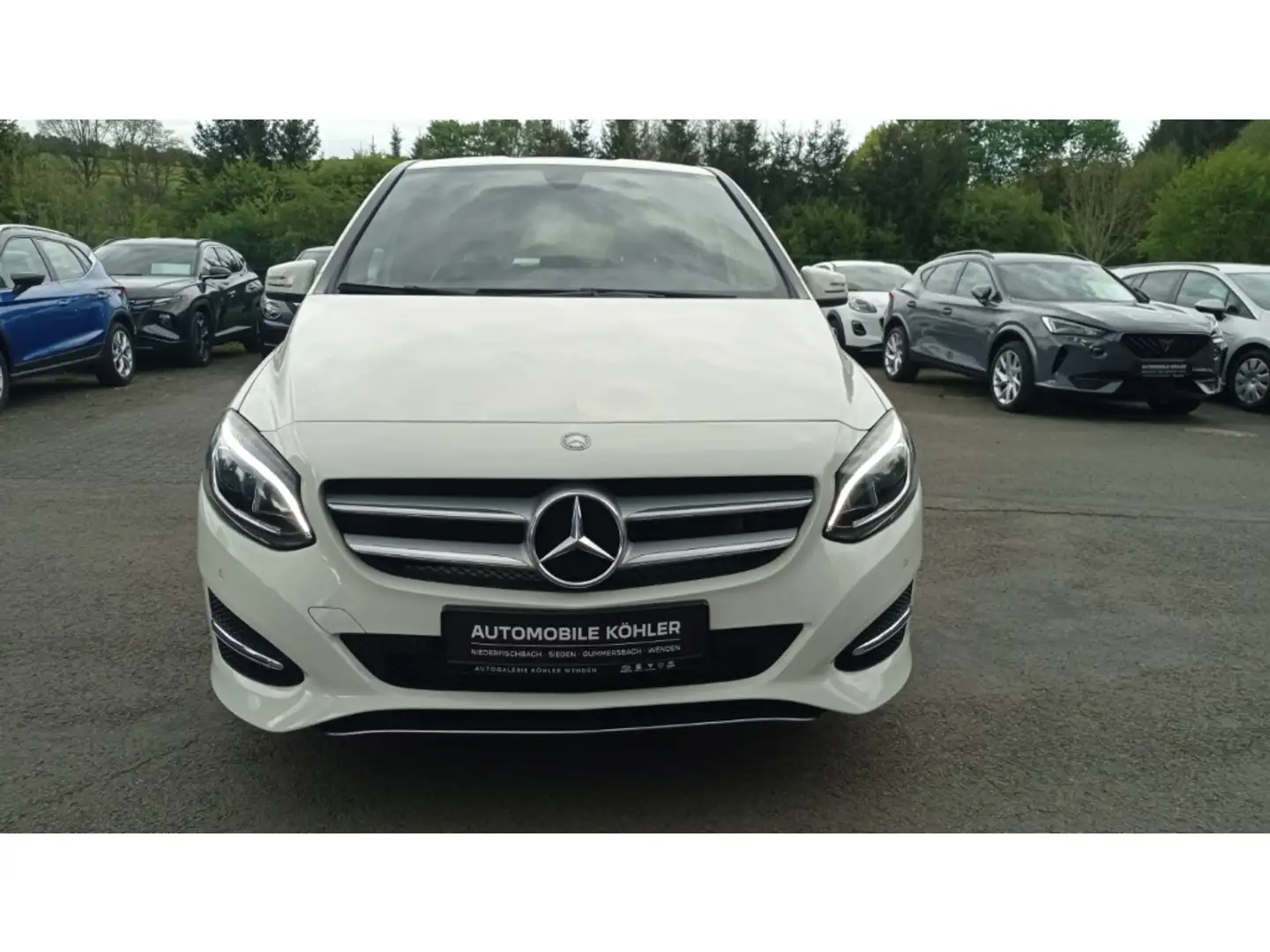 Mercedes-Benz B 180 -Klasse  Urban LED/Parkassistent Blanco - 2