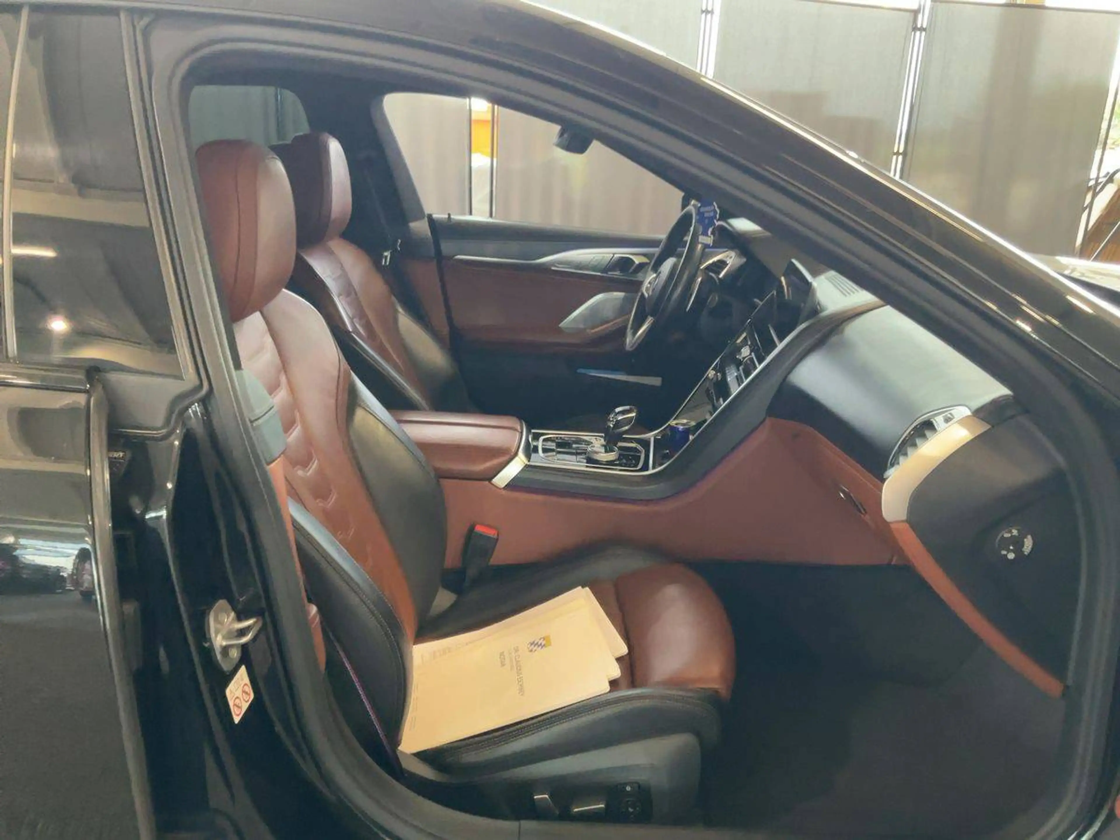 BMW M850 M850 i xDrive — photo 13