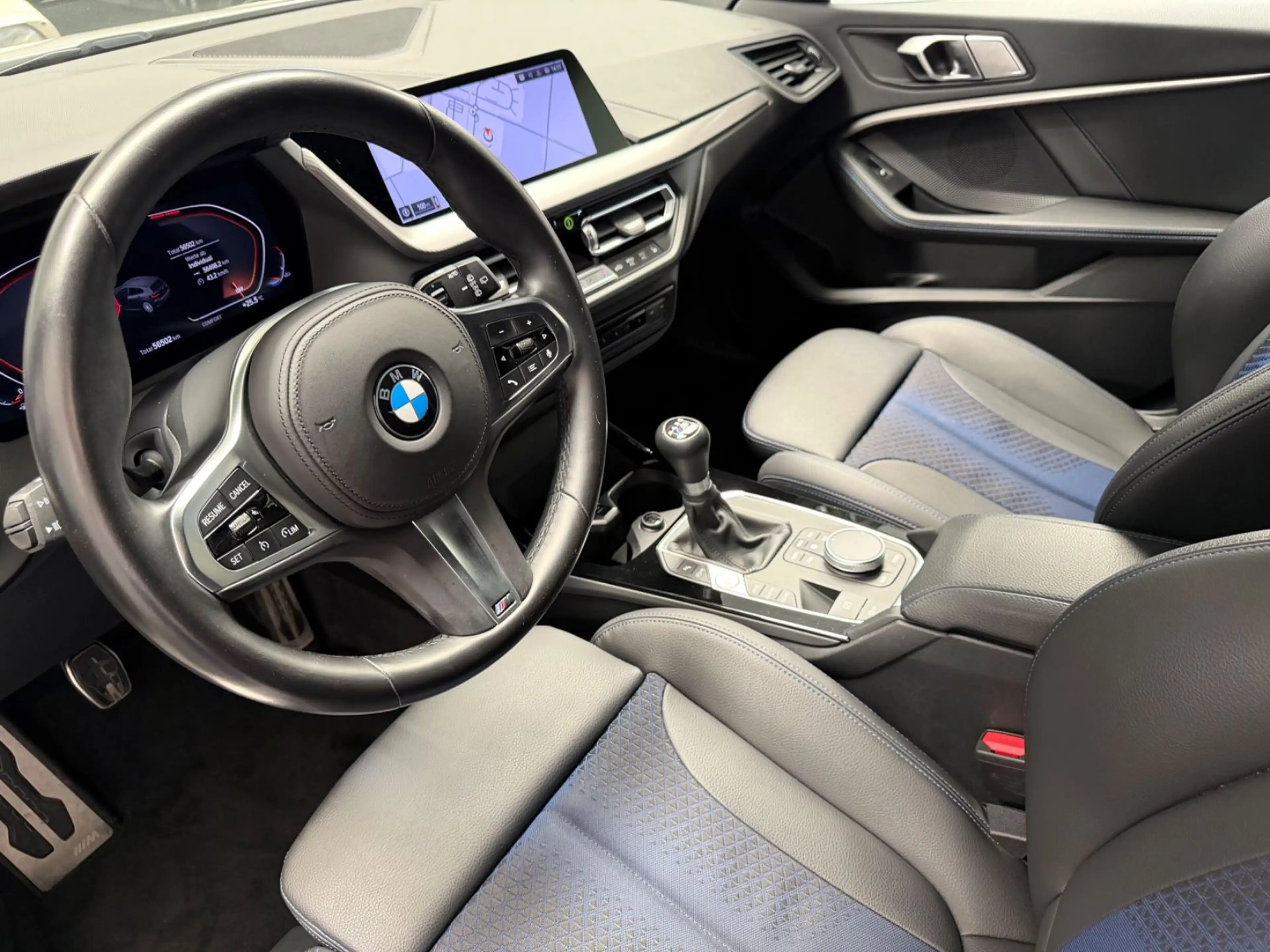 BMW 118 i M Sport/Navi/CarPlay/Tempomat/AHK — photo 11