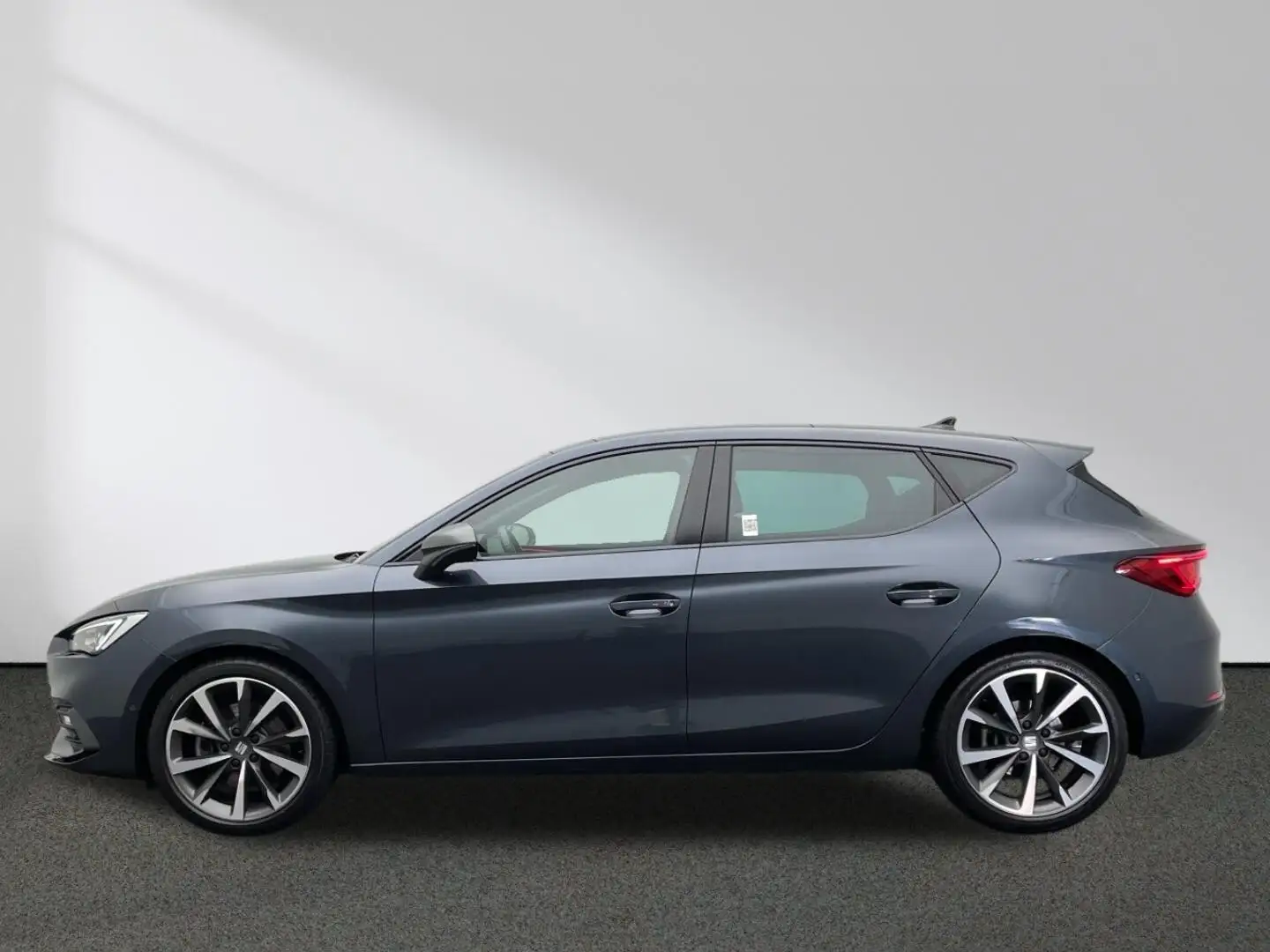 SEAT Leon 2.0 TSI DSG Kamera Navi LED Lenkradhzg. Grau - 2