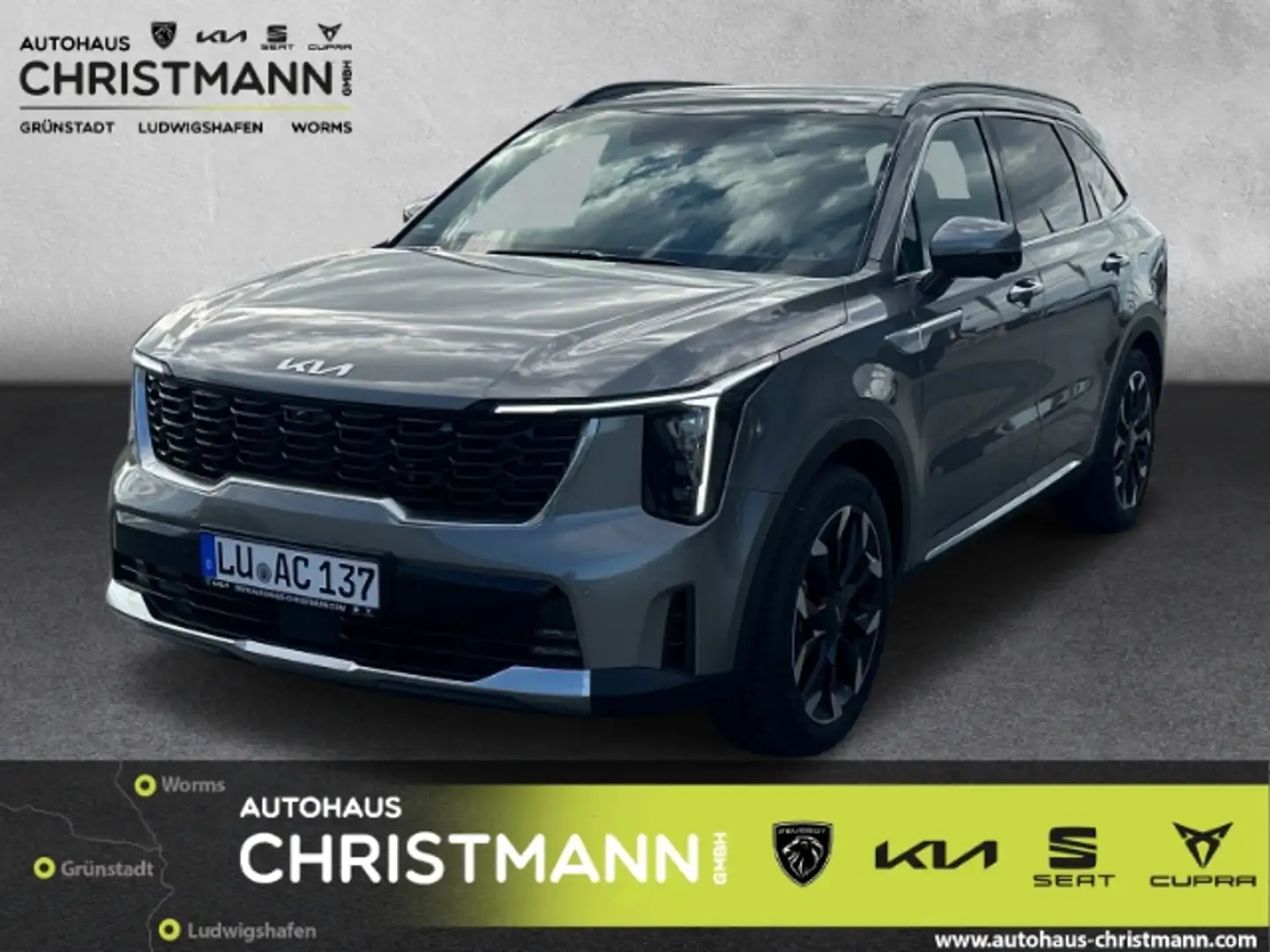 Kia Sorento PLATINUM 4WD 2.2 CRDi *PANORAMADACH*7-SITZER* Grau - 1