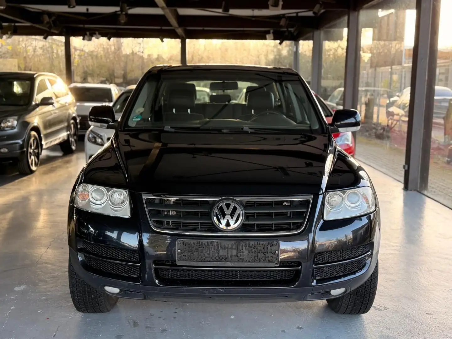 Volkswagen Touareg R5 TDI-Automatik AHK 3500k Negro - 2