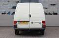Volkswagen Transporter 2.5 TDi L2H1 l 188.000 KM l INRUIL KOOPJE !! Wit - thumbnail 10