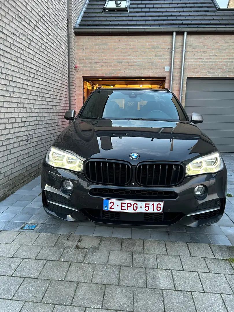 BMW X5 M M50d Sport-Aut. Zwart - 2