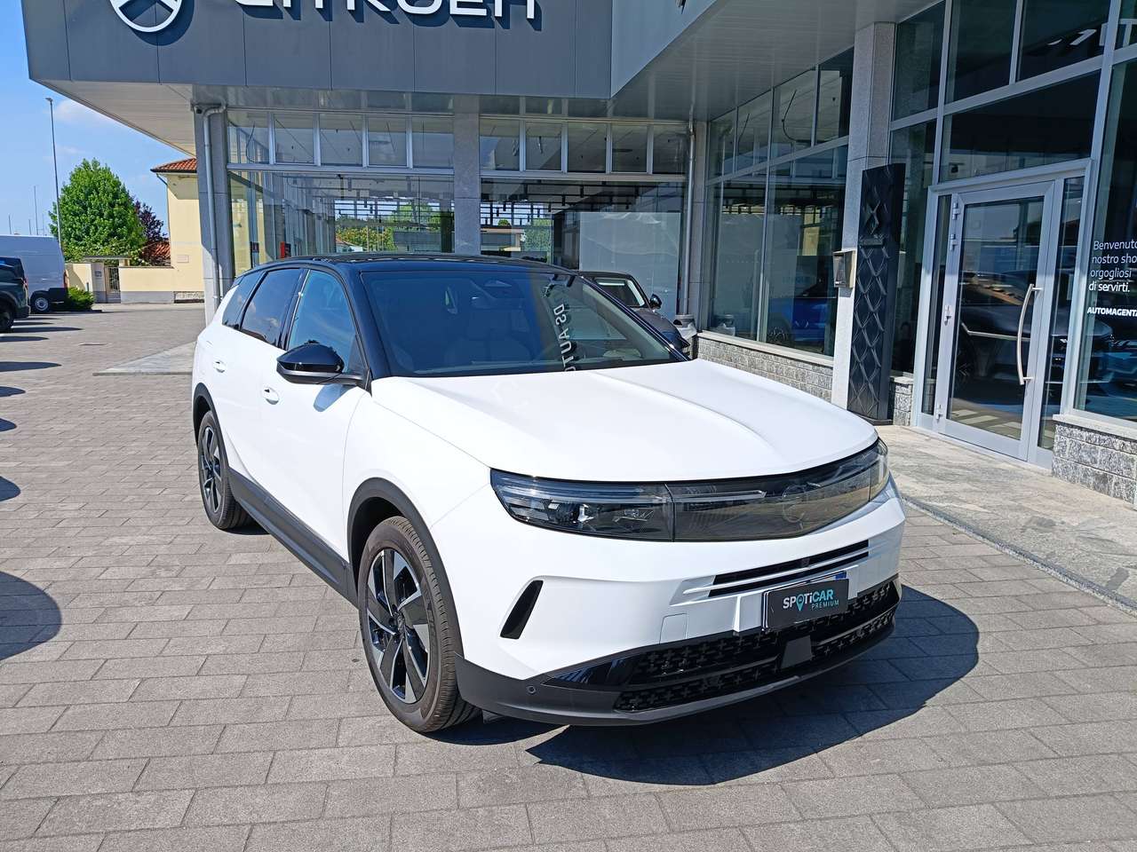 Opel Grandland 1.2 Hybrid 145cv DCS6 GS + TECH PACK KM ZERO