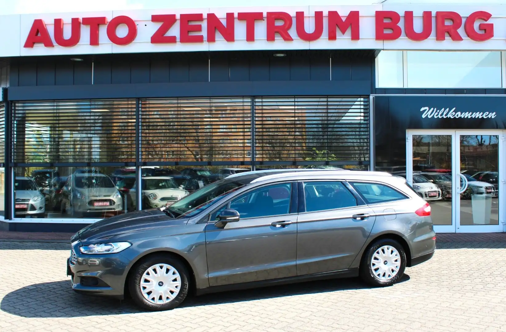 Ford Mondeo Turnier 1.5l D Trend Navi AHK PDC Grau - 1
