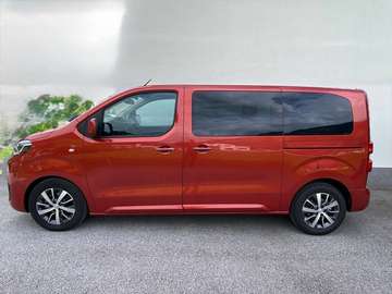 Proace Verso 2,0 D-4D 145 Lang Family  Family