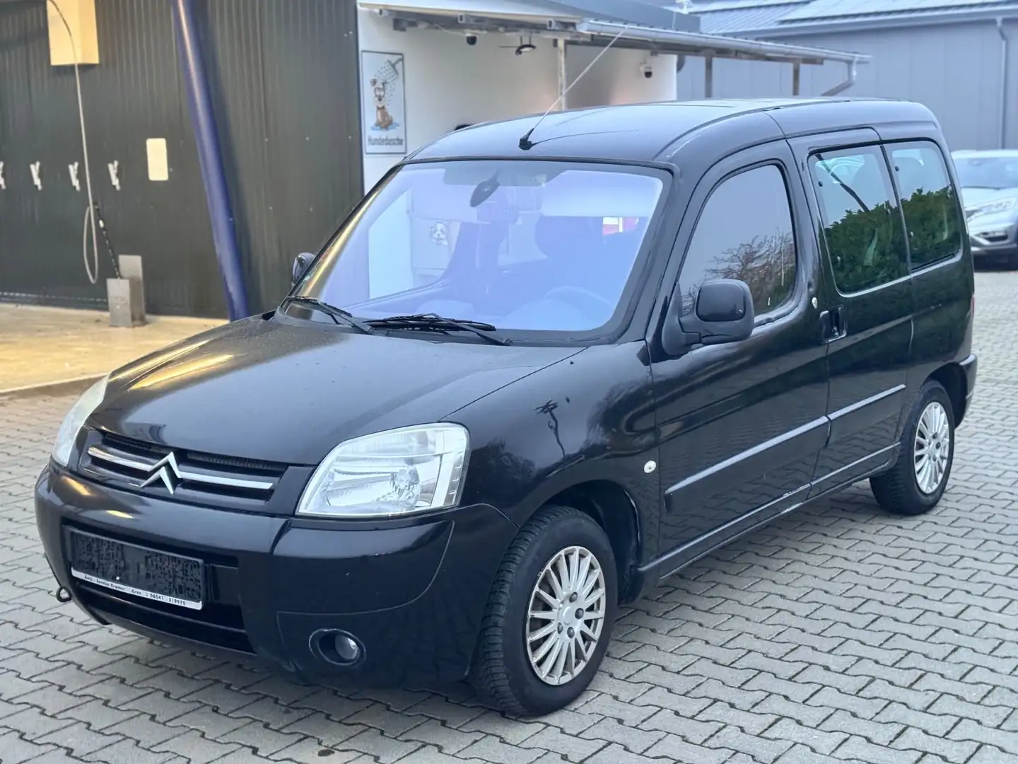 Citroen Berlingo HDi 75 Advance+Klima Schwarz - 1
