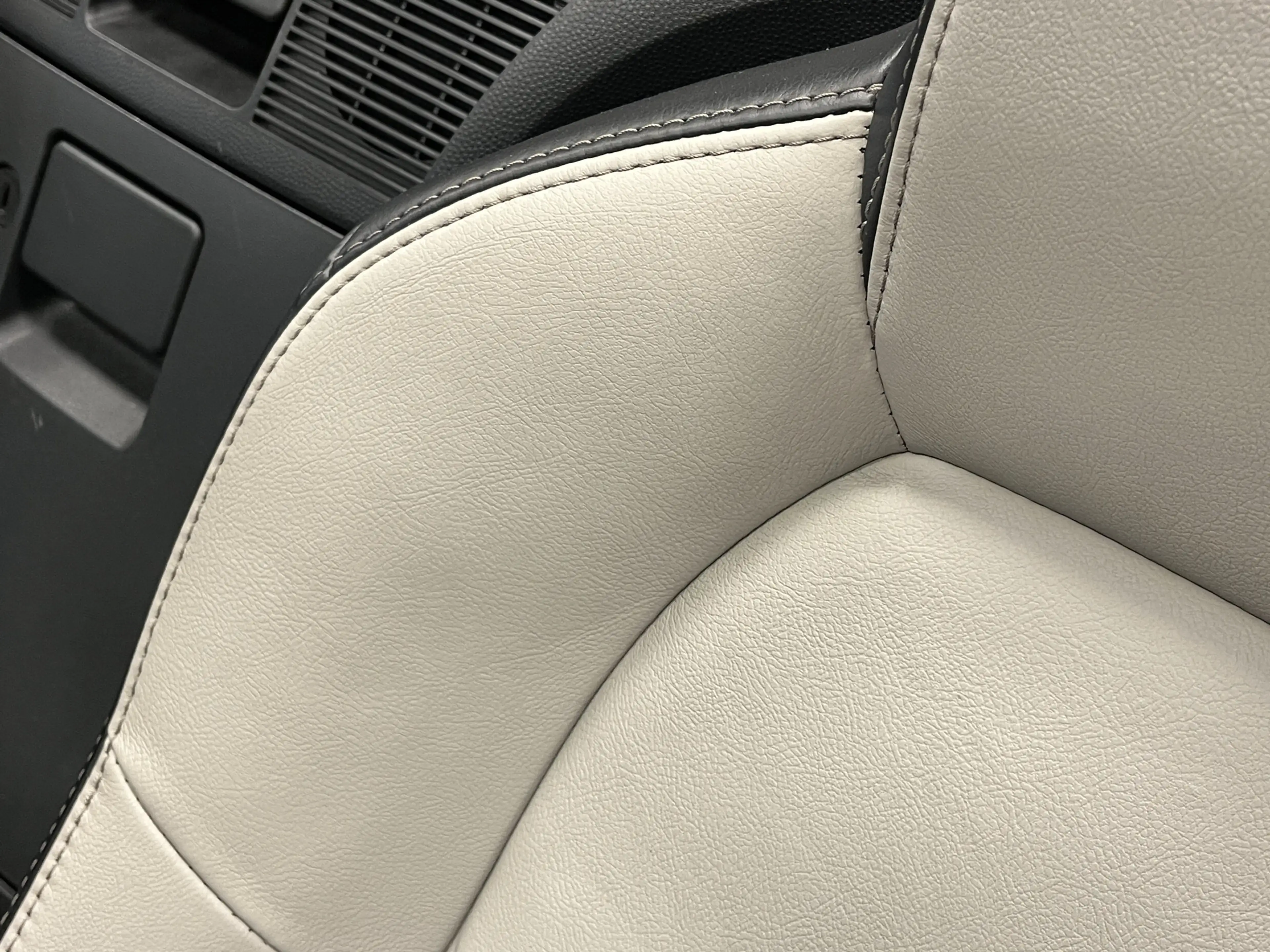 Mazda MX-5 NC Roadster 1.8i Silver Edition Airco Leder Navi C — photo 20