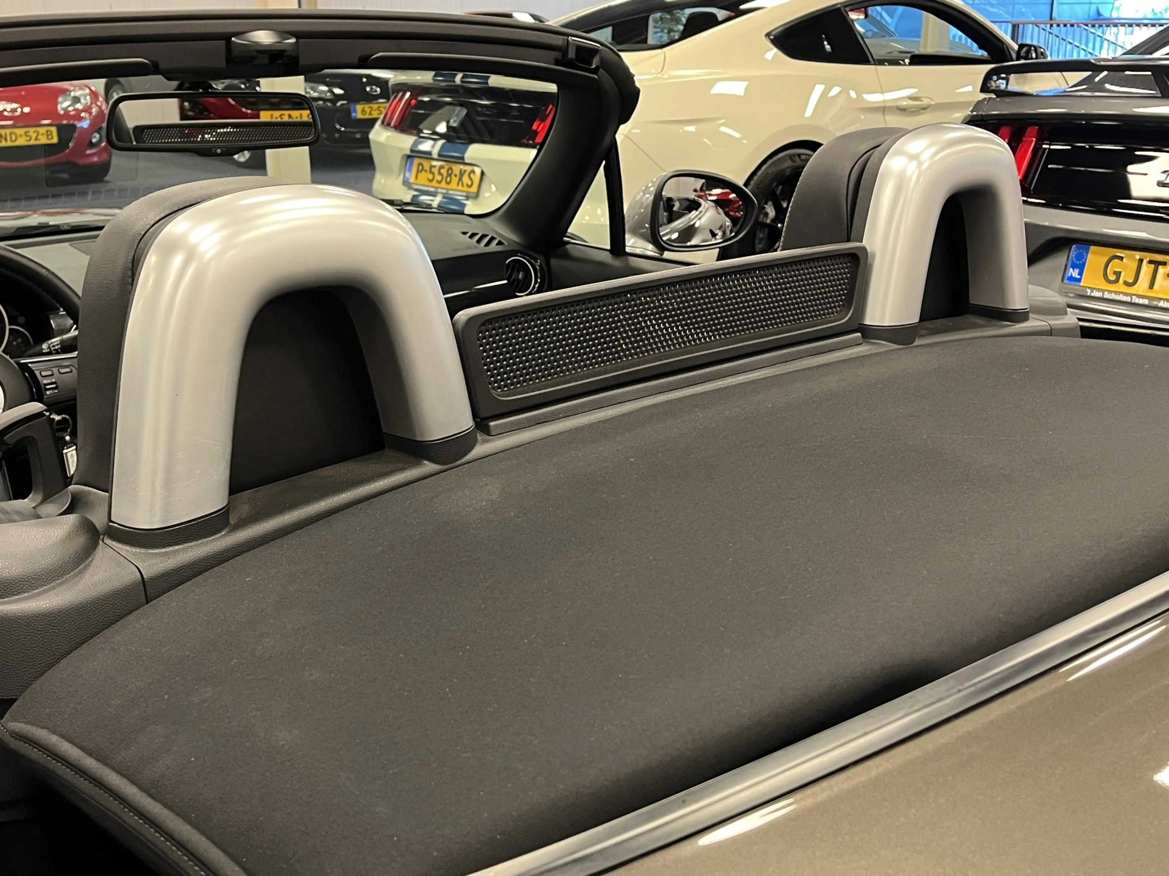 Mazda MX-5 NC Roadster 1.8i Silver Edition Airco Leder Navi C — photo 28