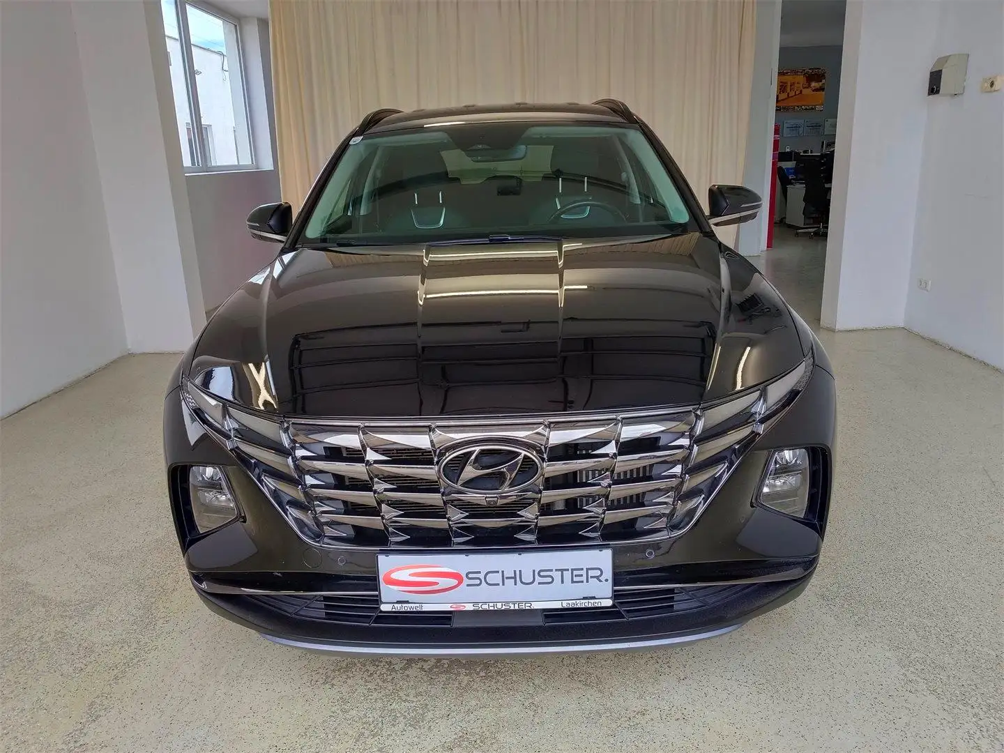Hyundai TUCSON Tucson NX4 Prestige Line 1,6 T-GDi 4WD 48V DCT Schwarz - 2