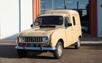 4/4L F4 Sinpar (4x4) 1984