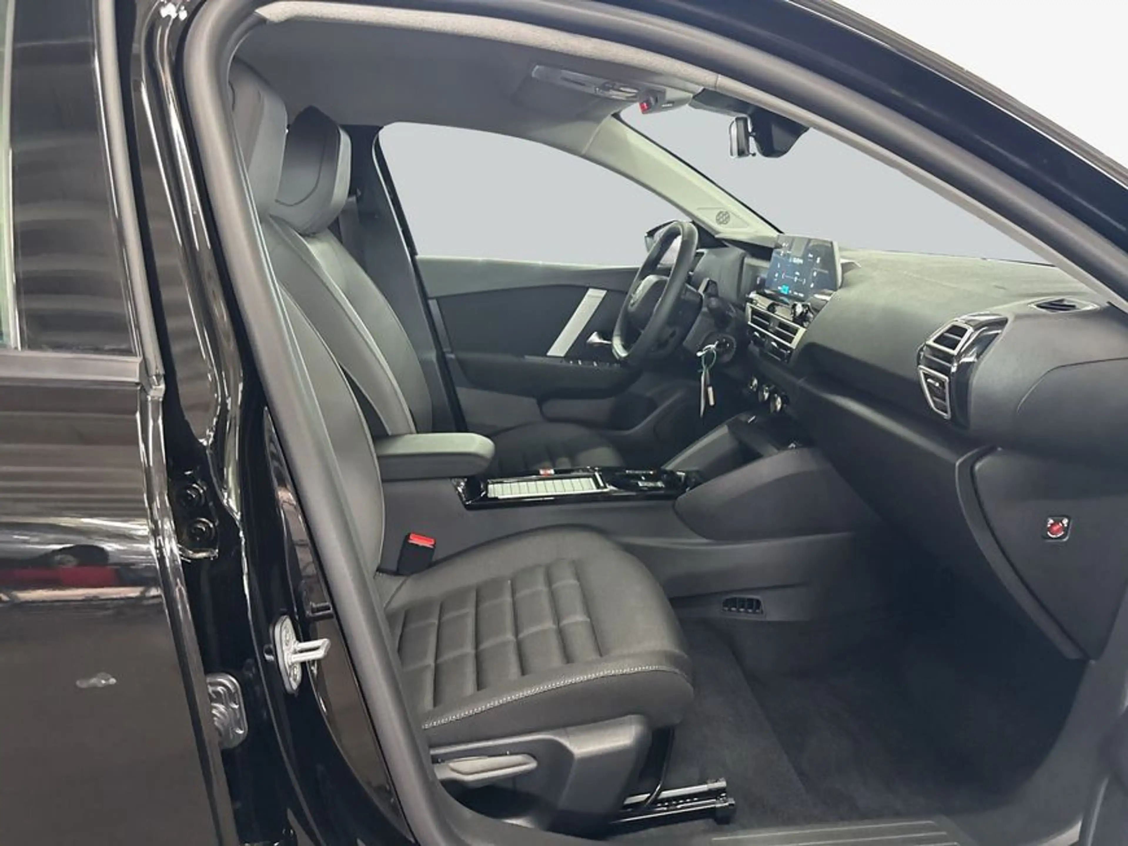 Citroen E-C4 X e-C4 X 156 Extended-Range PLUS 115 kW, 4-türig (St — photo 14