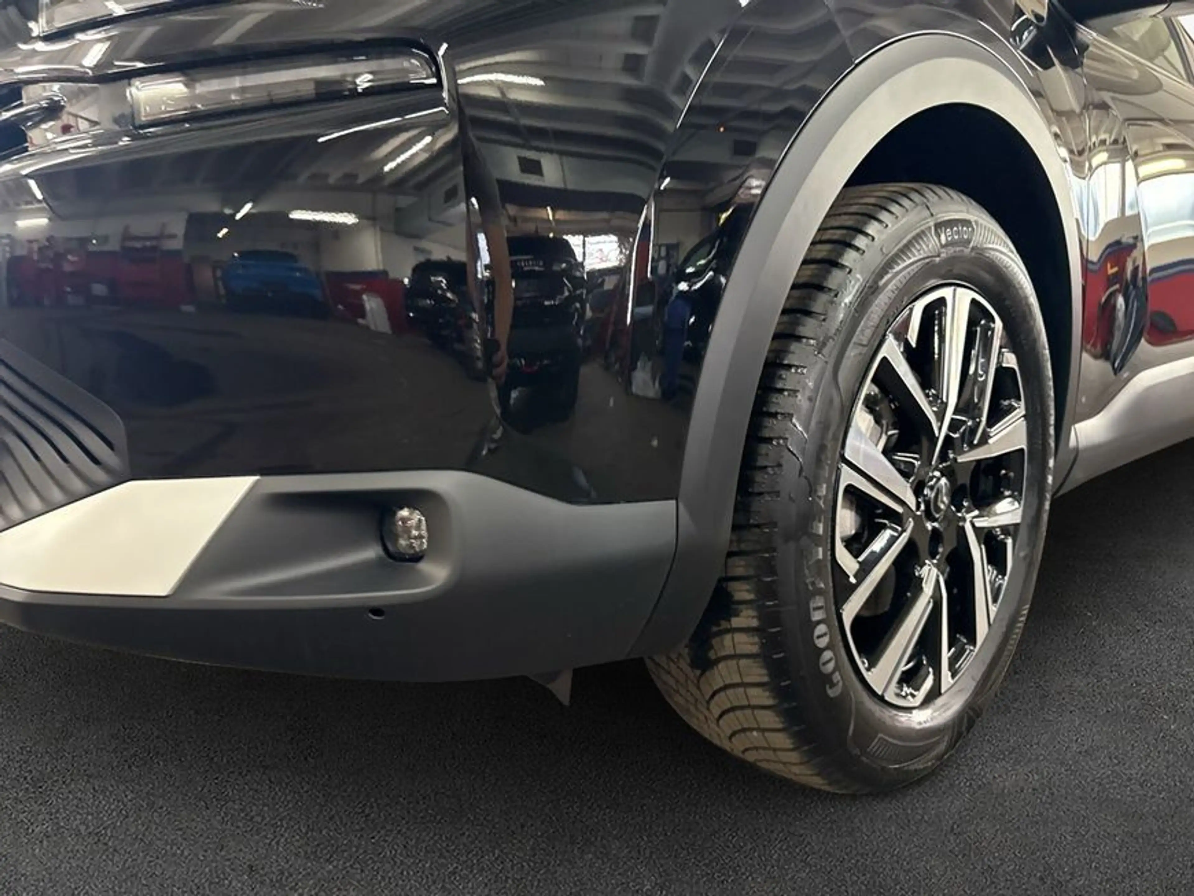 Citroen E-C4 X e-C4 X 156 Extended-Range PLUS 115 kW, 4-türig (St — photo 7