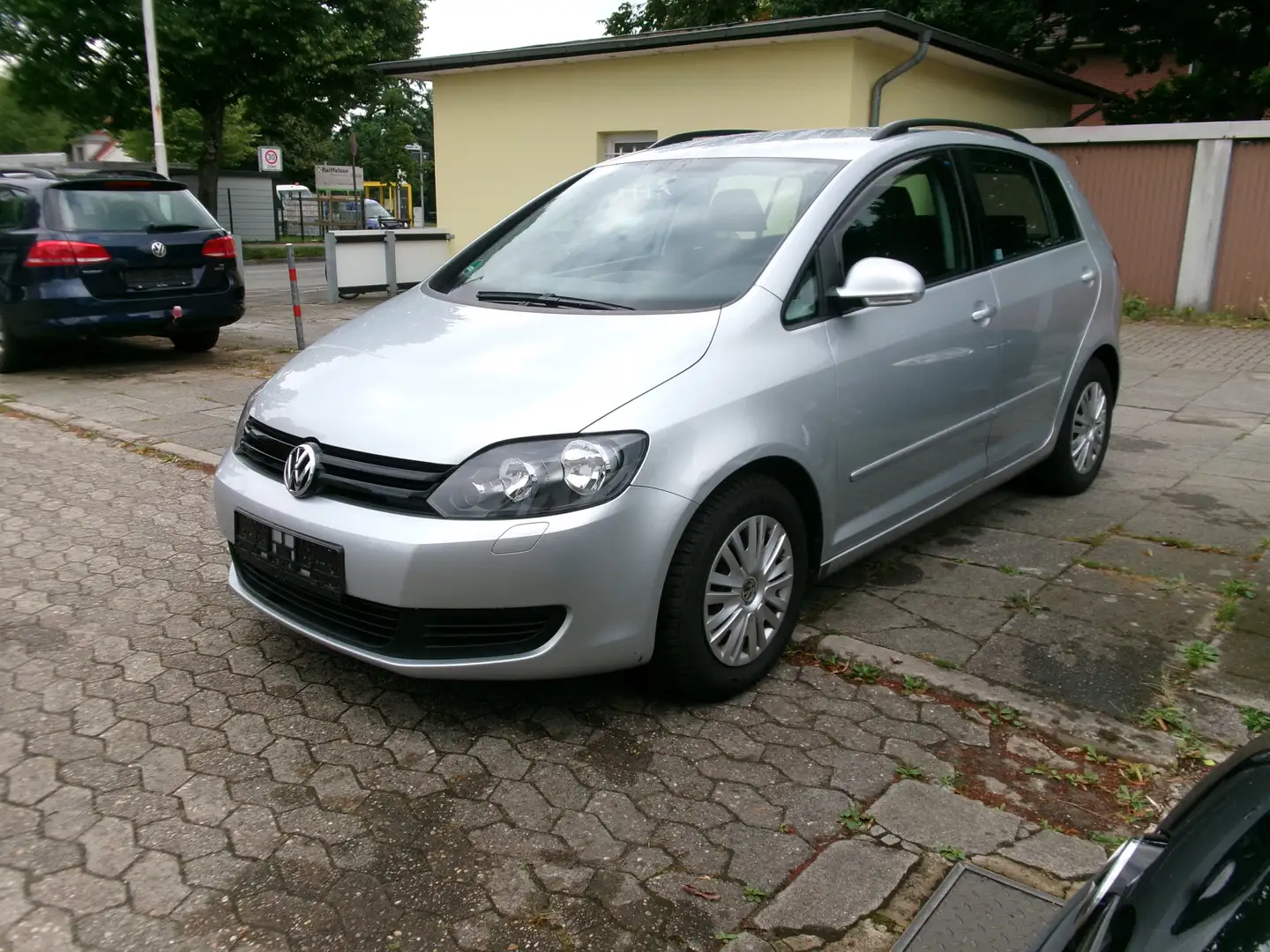 Volkswagen Golf Plus 1.4 Trendline 46000km 1 HAND Argent - 1