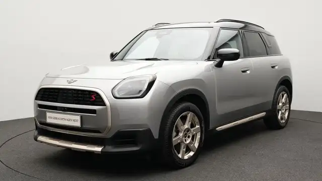 MINI Countryman S All4 Favoured Trim