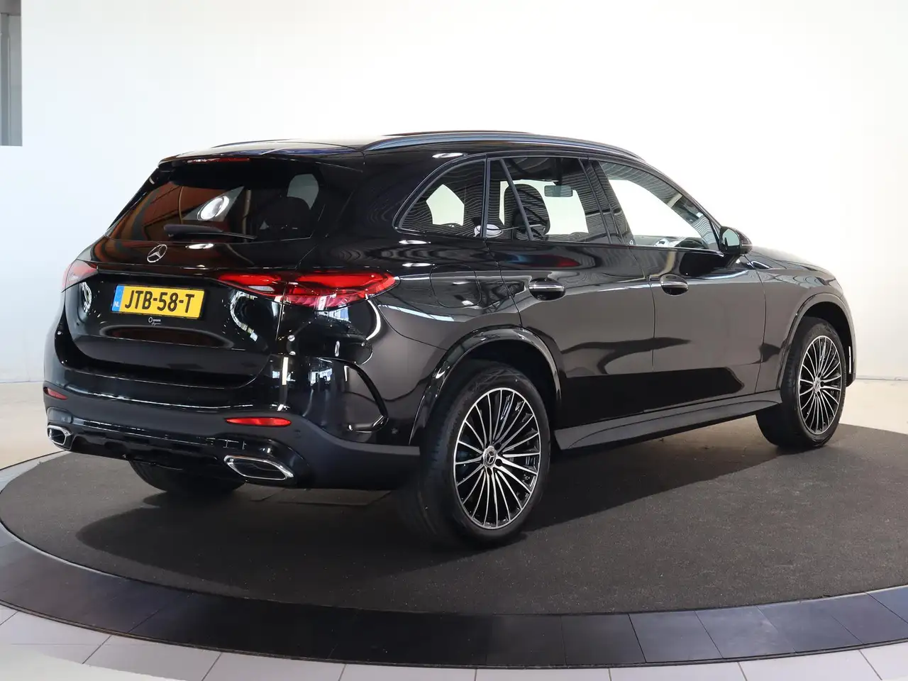 Mercedes-Benz GLC 2026