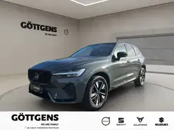 Volvo XC60 B5 AWD Plus Dark PANO 360° NAVI LED