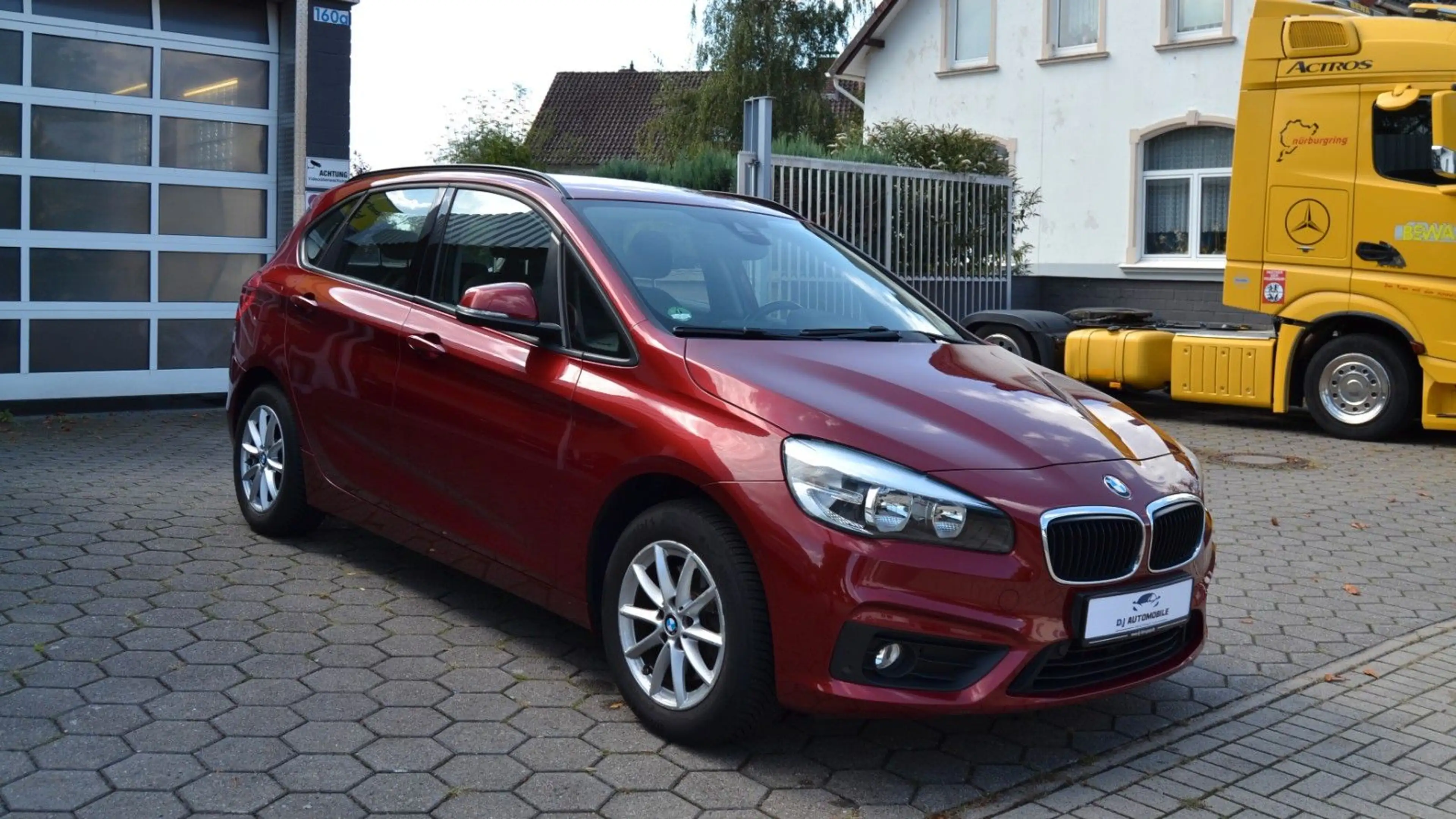 BMW 220 i Active Tourer *Autom.*Sport Line* Wenig KM — photo 2