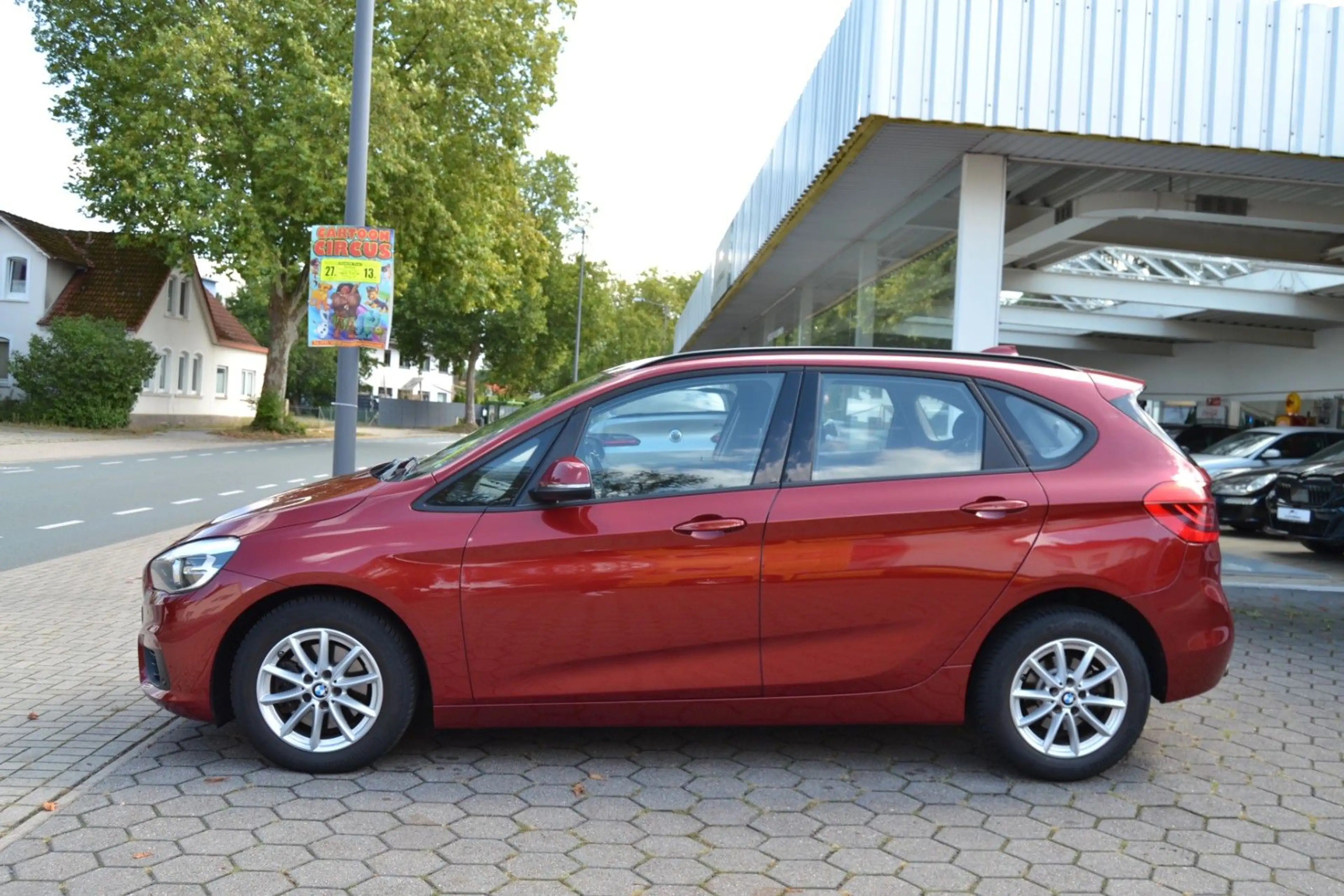 BMW 220 i Active Tourer *Autom.*Sport Line* Wenig KM — photo 5