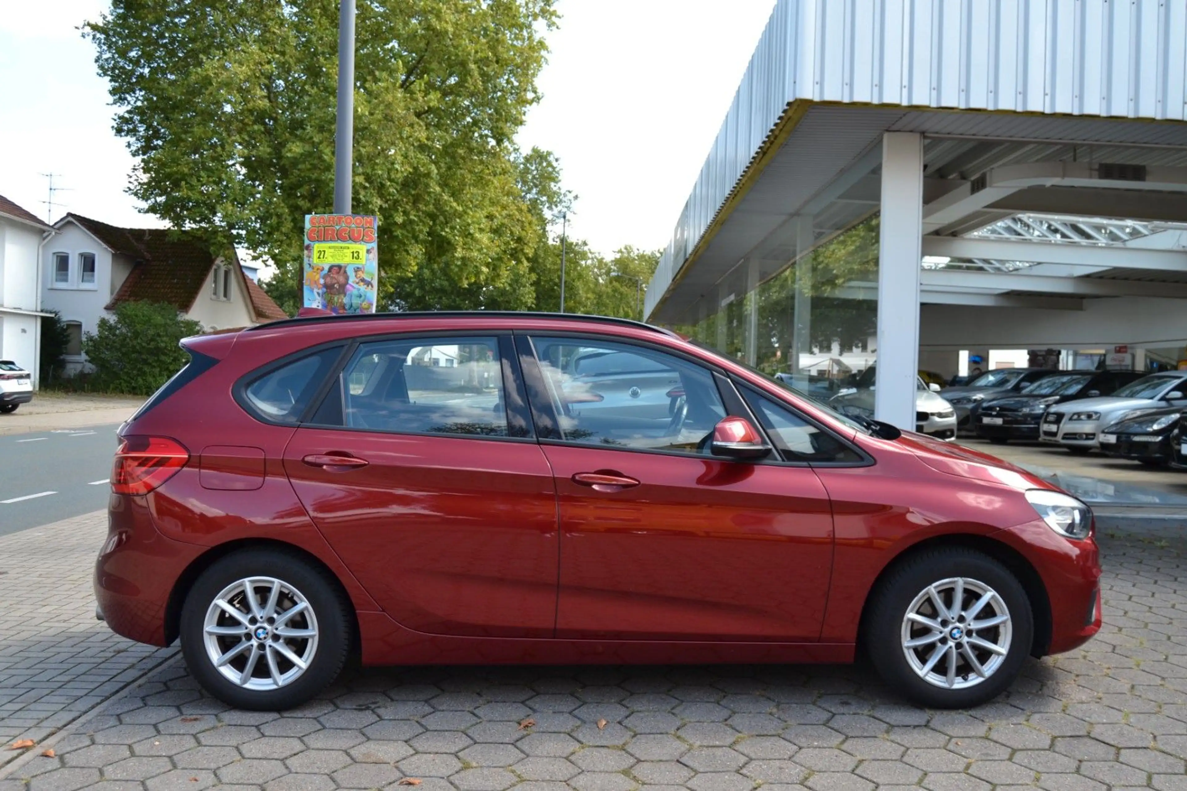 BMW 220 i Active Tourer *Autom.*Sport Line* Wenig KM — photo 4