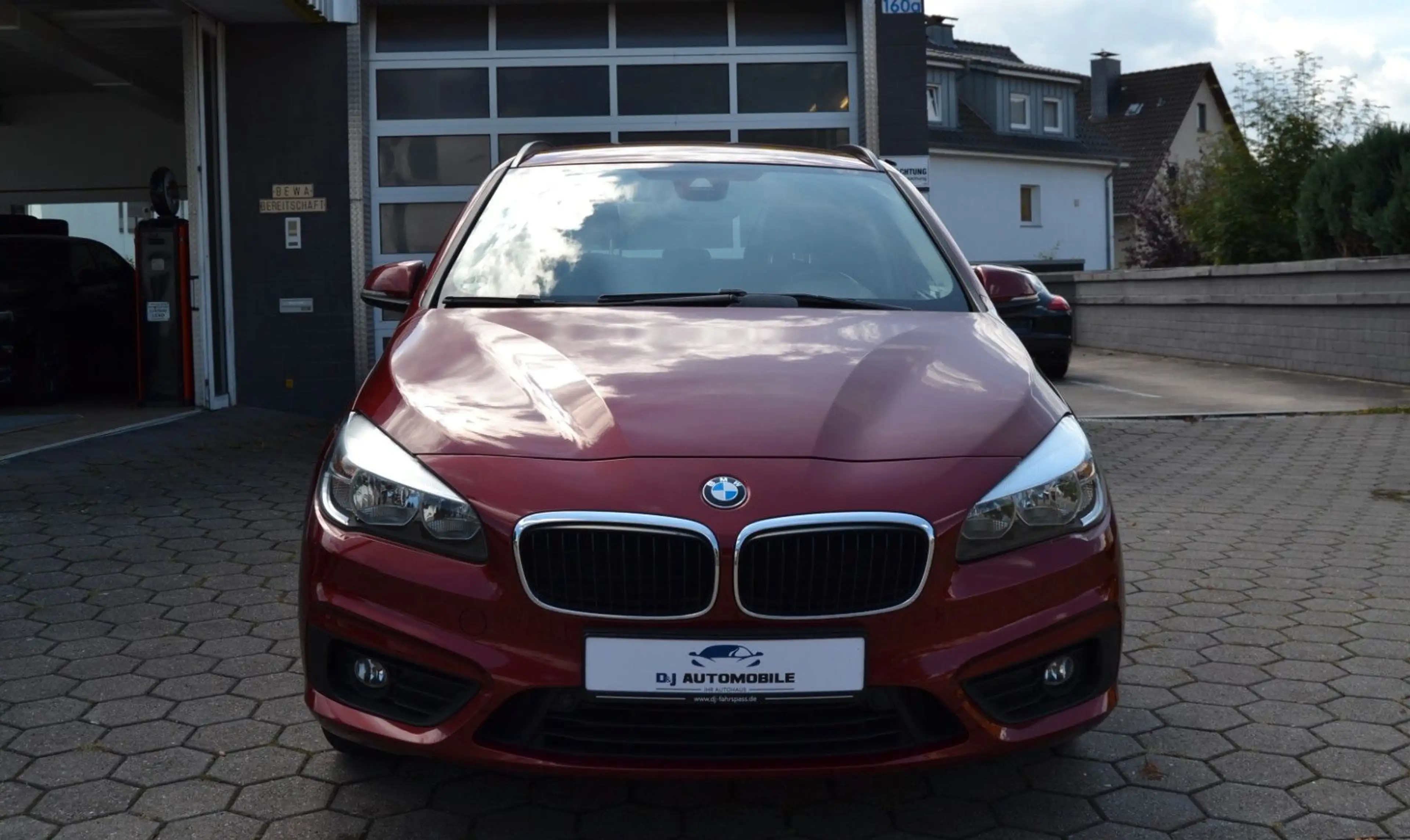 BMW 220 i Active Tourer *Autom.*Sport Line* Wenig KM — photo 3