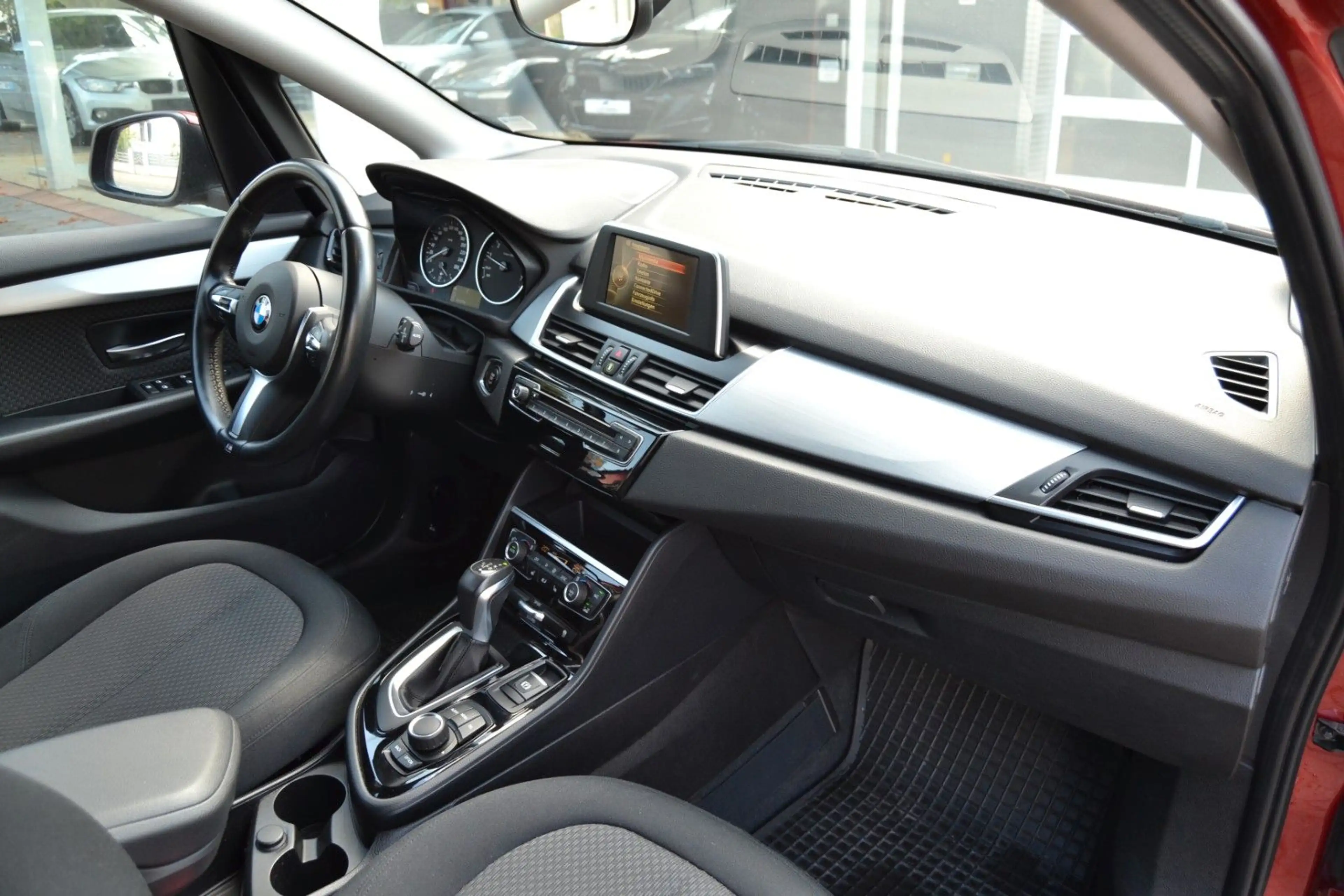 BMW 220 i Active Tourer *Autom.*Sport Line* Wenig KM — photo 14
