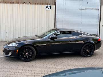 5.0 V8 Portfolio Coupé