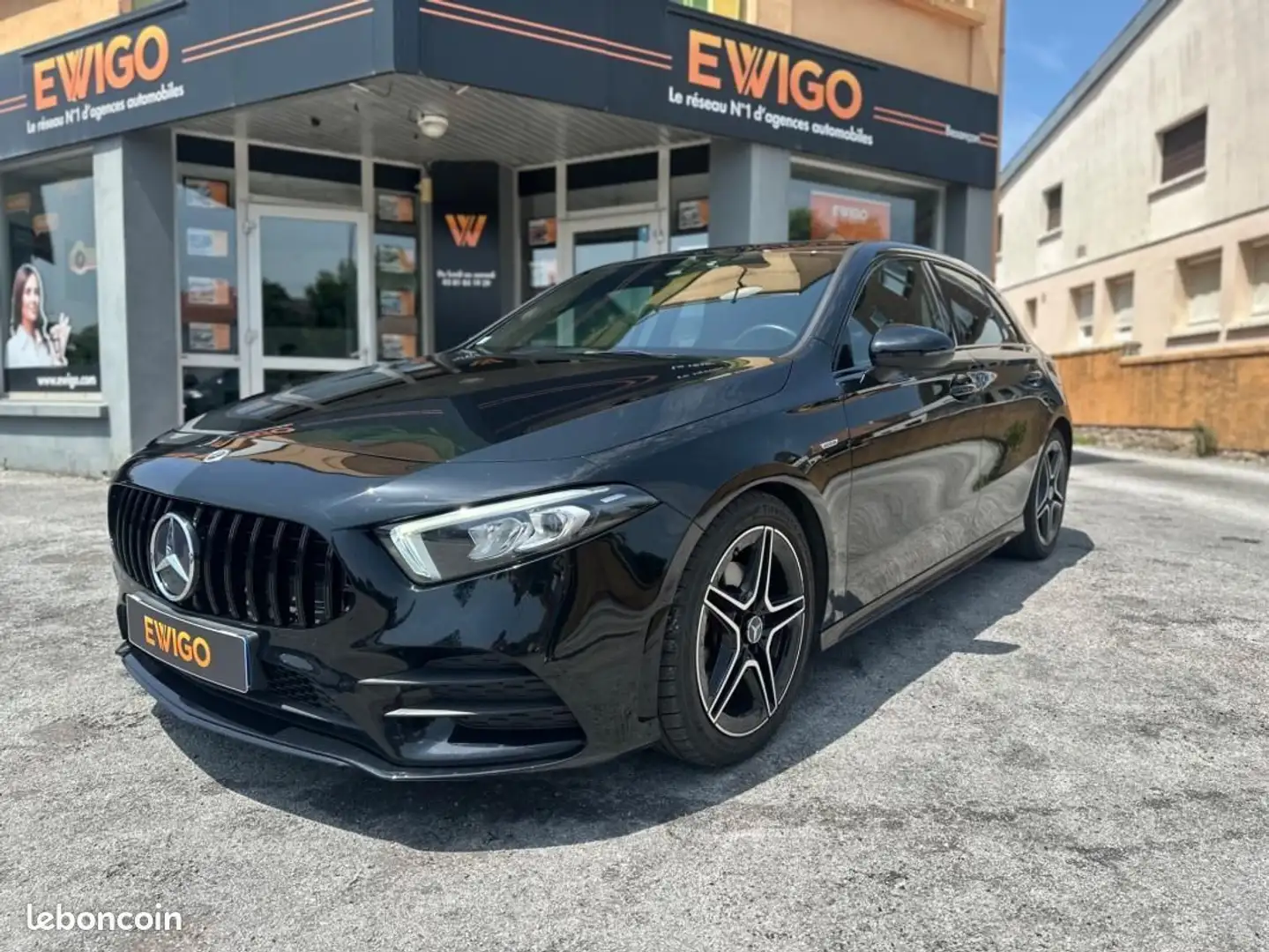 Mercedes-Benz A 180 Mercedes 2.0 180 D 116CH AMG LINE EDITION BLACK 8G - 1