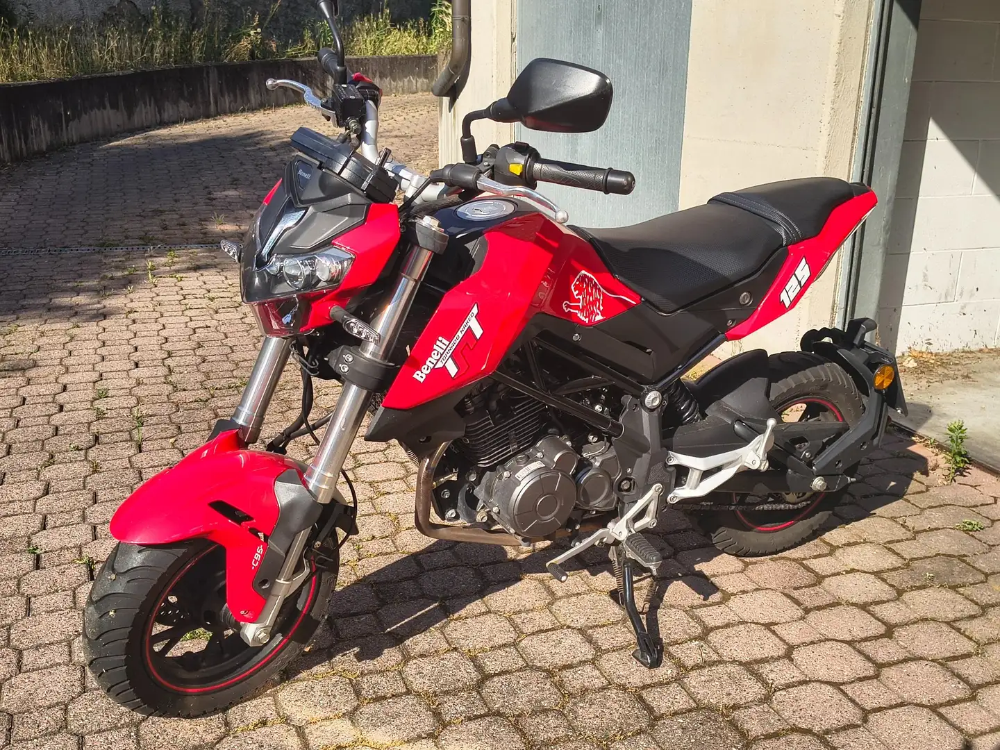 Benelli TNT 125 Rojo - 1