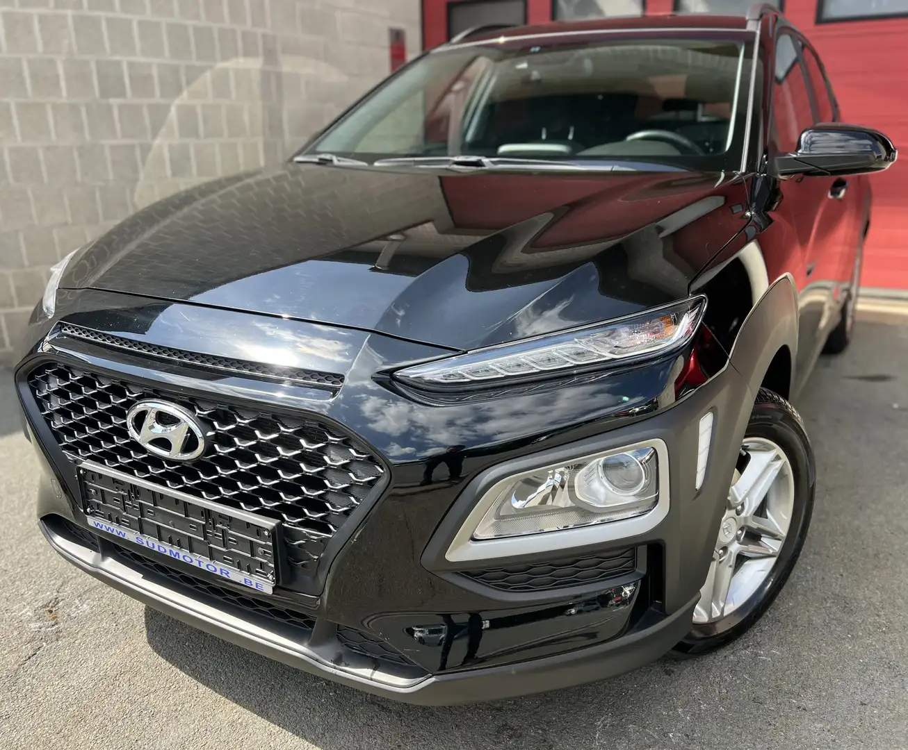 Hyundai KONA 1.0 T-GDi Sky Sensation GPF + CAMÉRA + CAR-PASS Schwarz - 1