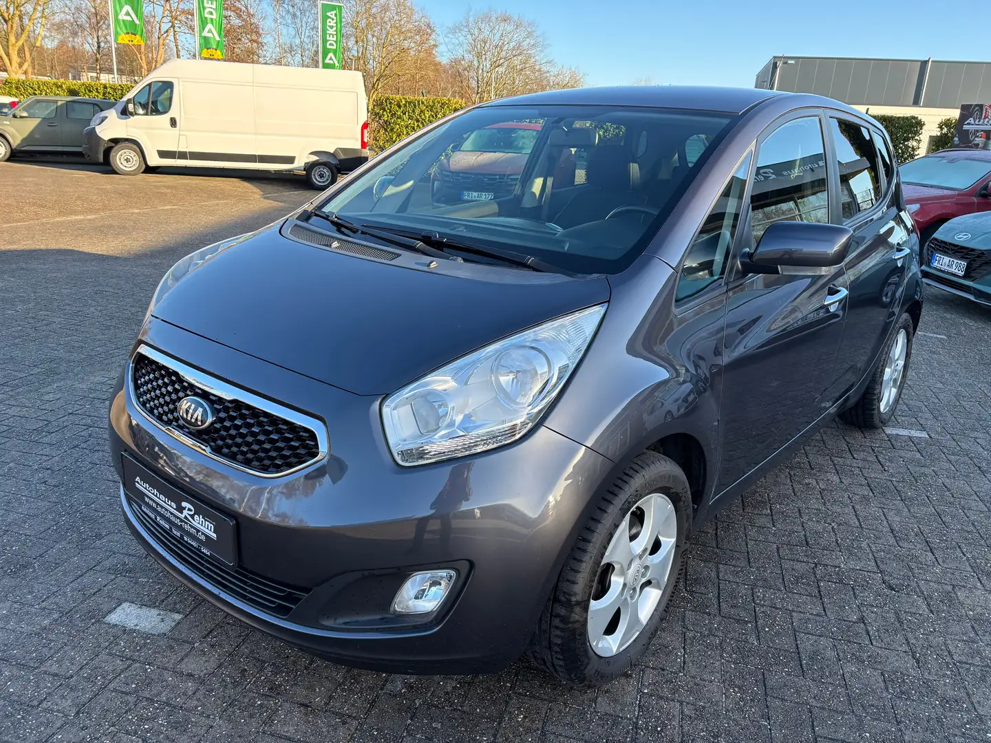 Kia Venga 1.6 Dream Team Gris - 1