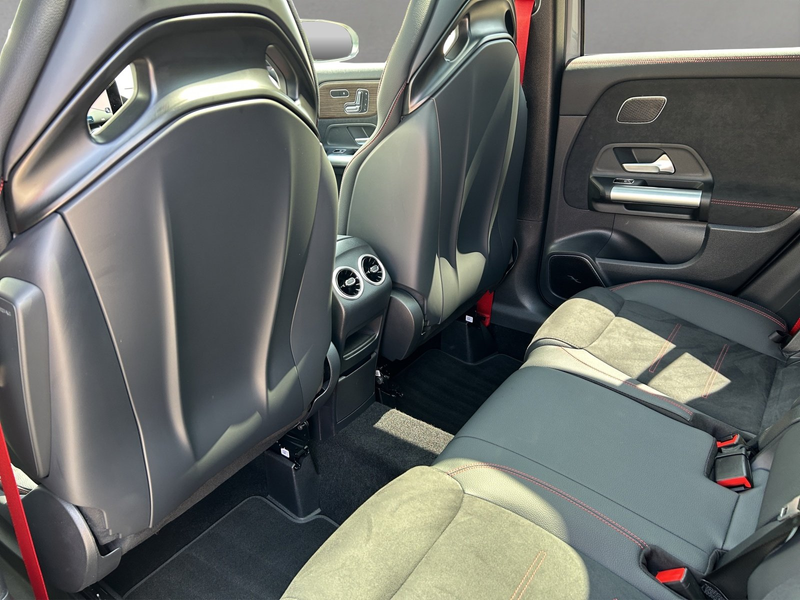 Mercedes-Benz GLA 35 AMG GLA35 AMG Prem+ DISTR Perf.Sitz AHK Standhz Burm — photo 8