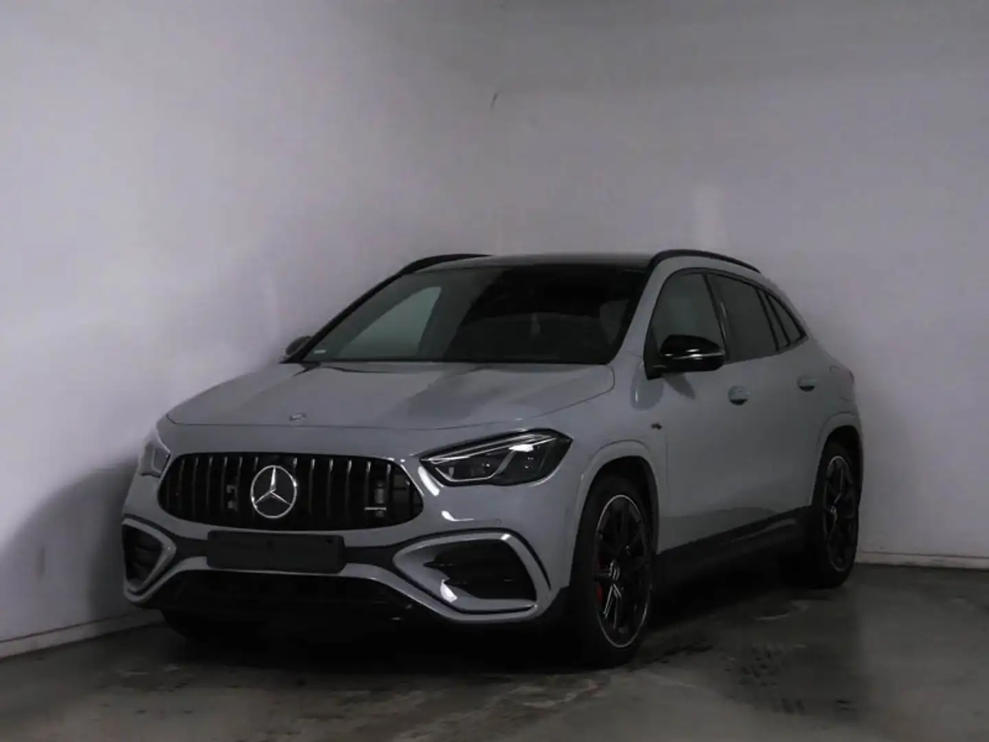 Mercedes-Benz GLA 35 AMG GLA35 AMG Prem+ DISTR Perf.Sitz AHK Standhz Burm Grau - 2
