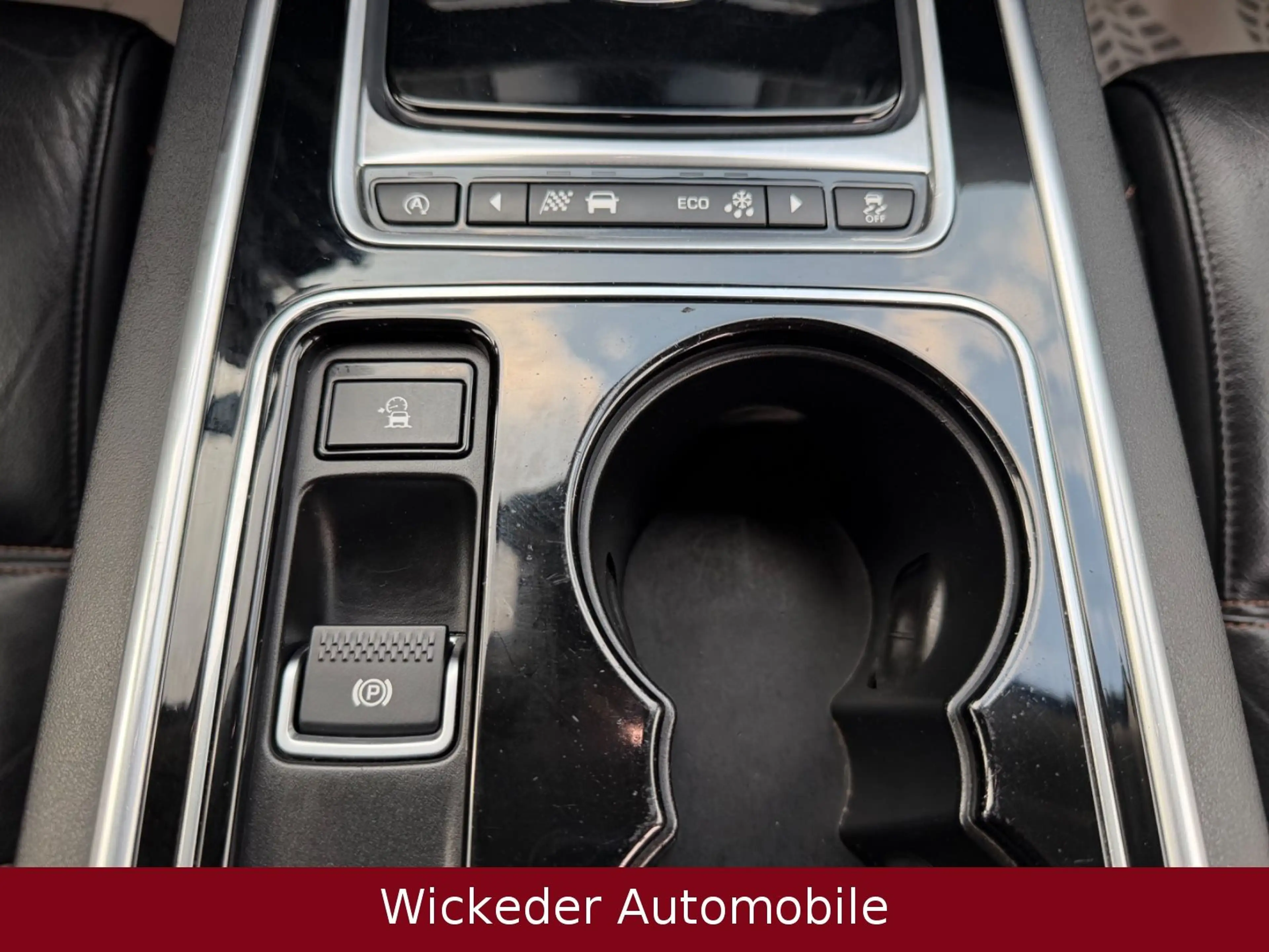 Jaguar XE Prestige AWD/Tüv Neu/Top Pflege — photo 14