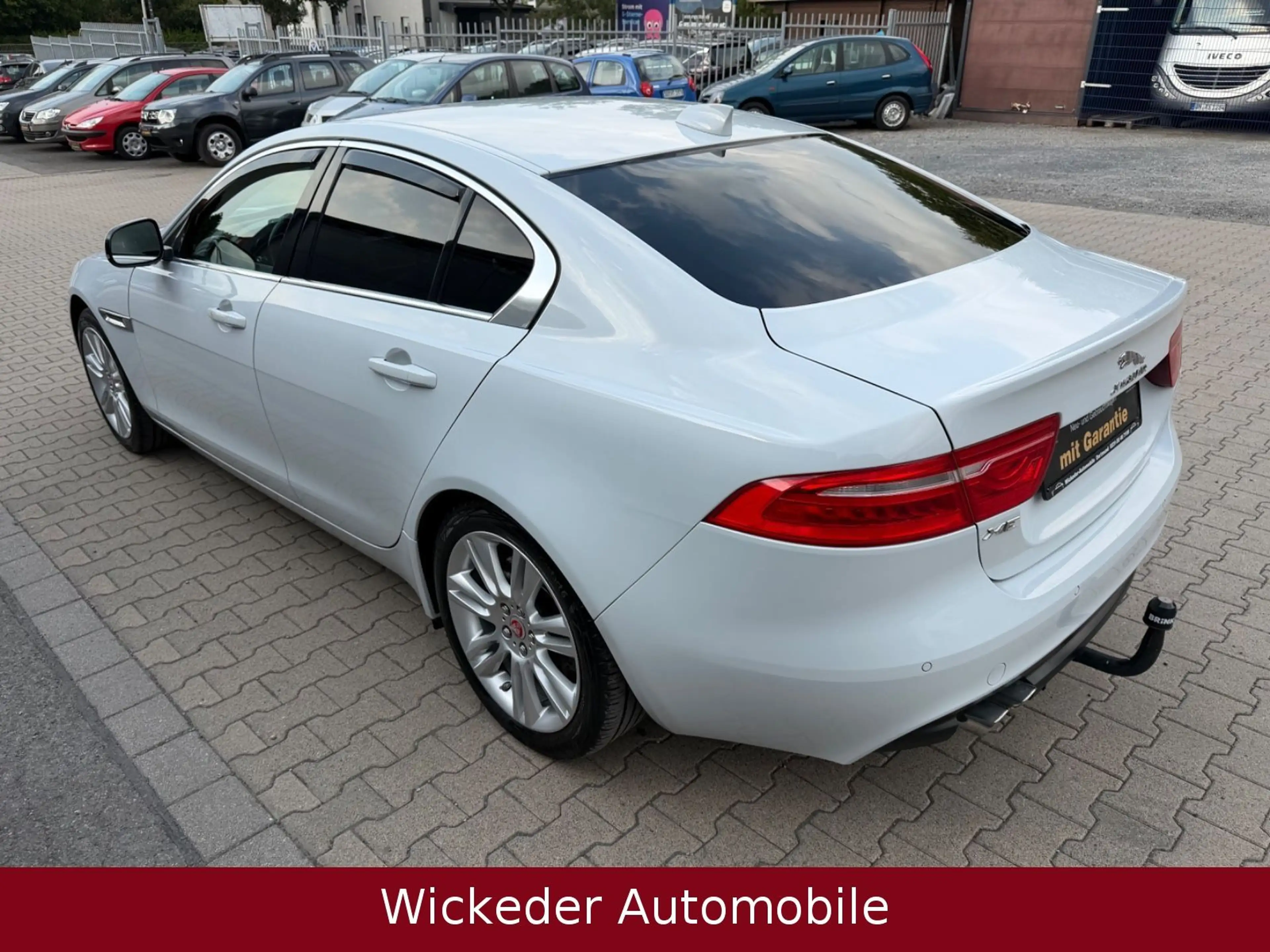 Jaguar XE Prestige AWD/Tüv Neu/Top Pflege — photo 4