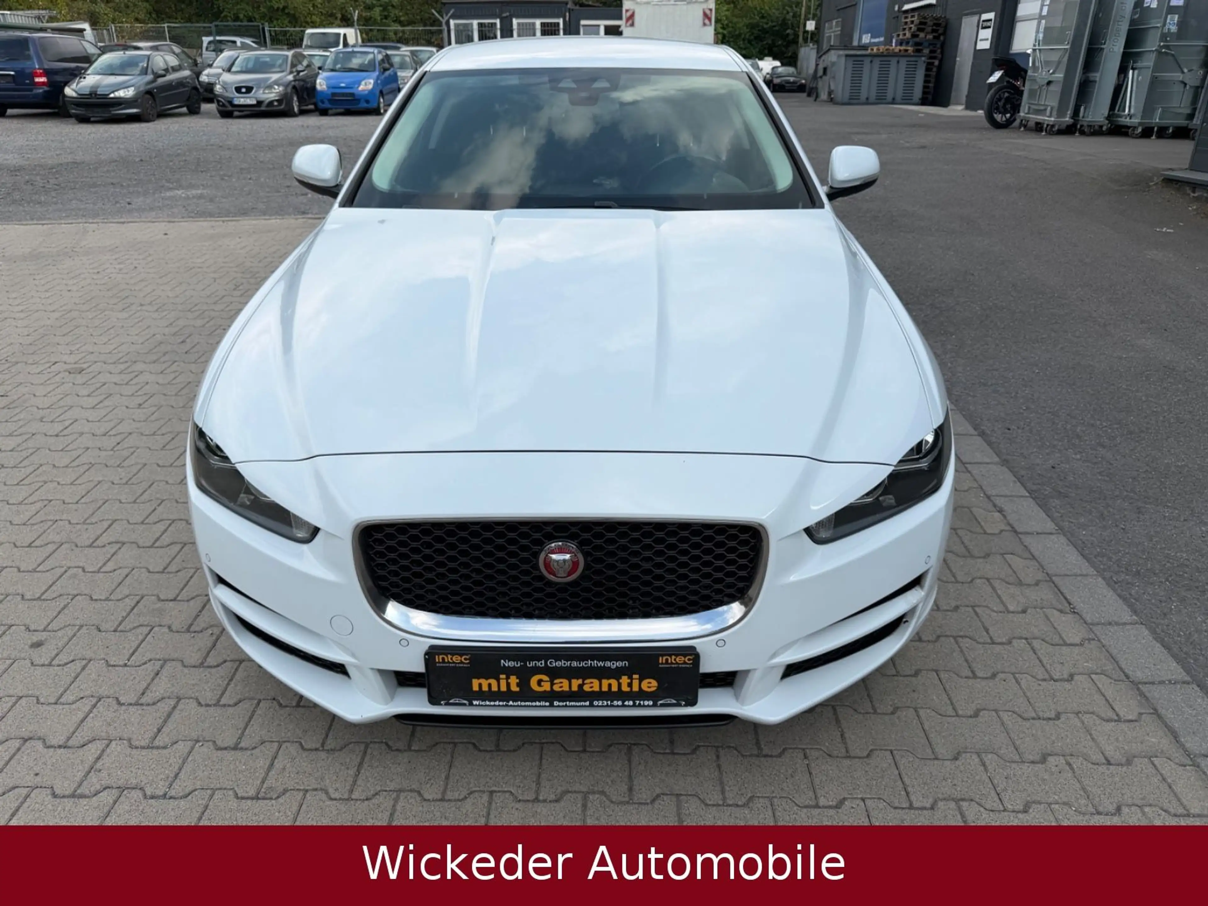Jaguar XE Prestige AWD/Tüv Neu/Top Pflege — photo 2