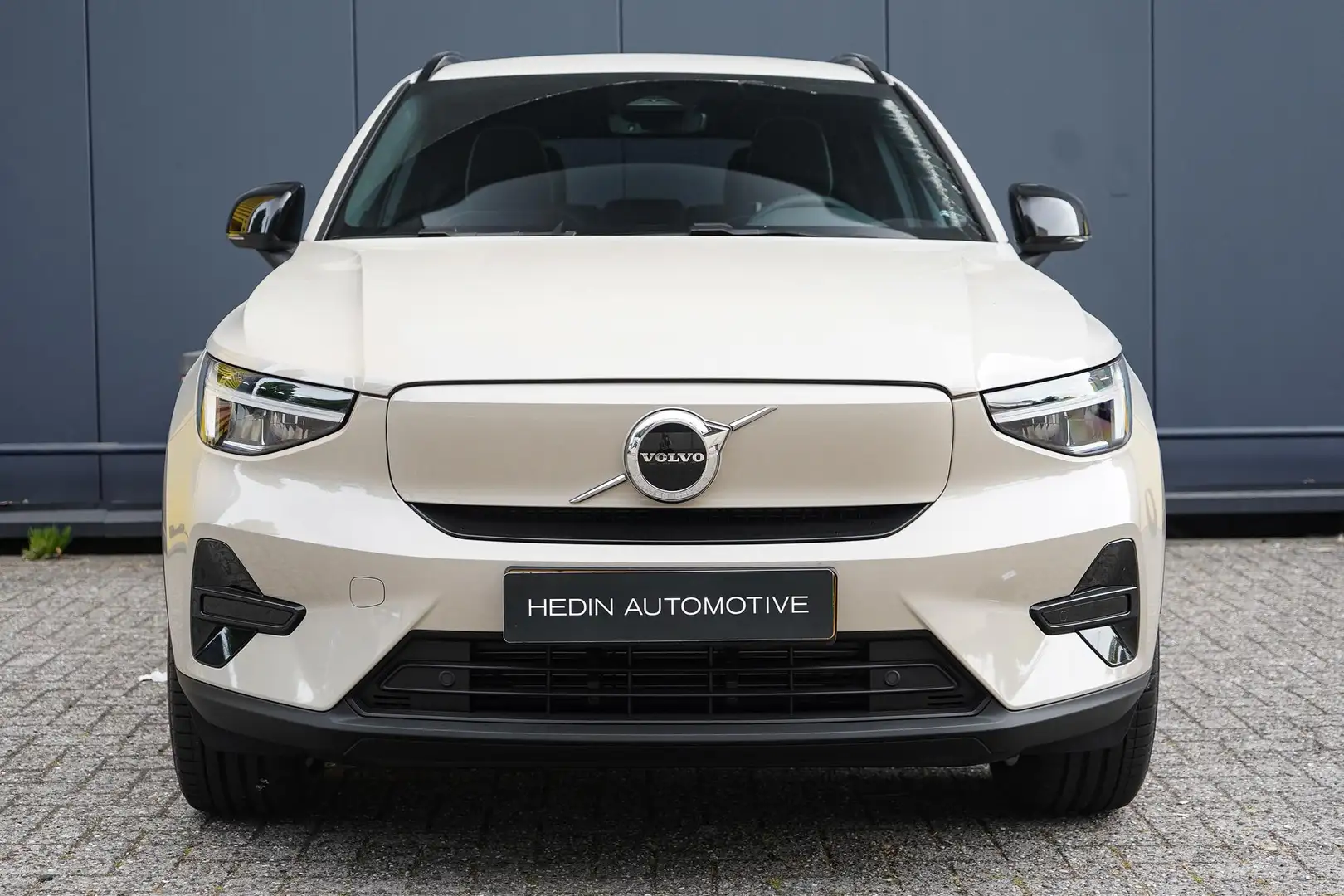 Volvo EX40 Single Motor Extended Range Plus | Pilot assist | Marrón - 2