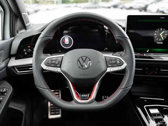 Volkswagen Golf view 14