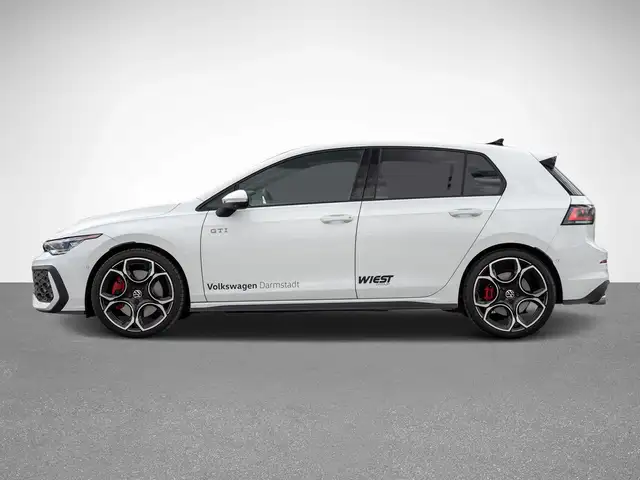 Volkswagen Golf view 3