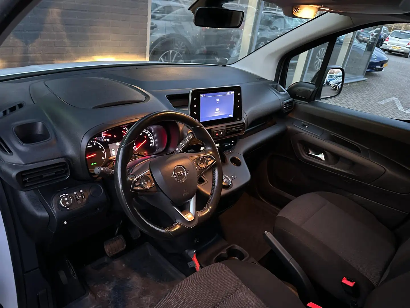 Opel Combo 1.5 BlueHDi 130 S&S L2/1STE EIG/CARPLAY/CAMERA/AUT Blanc - 2