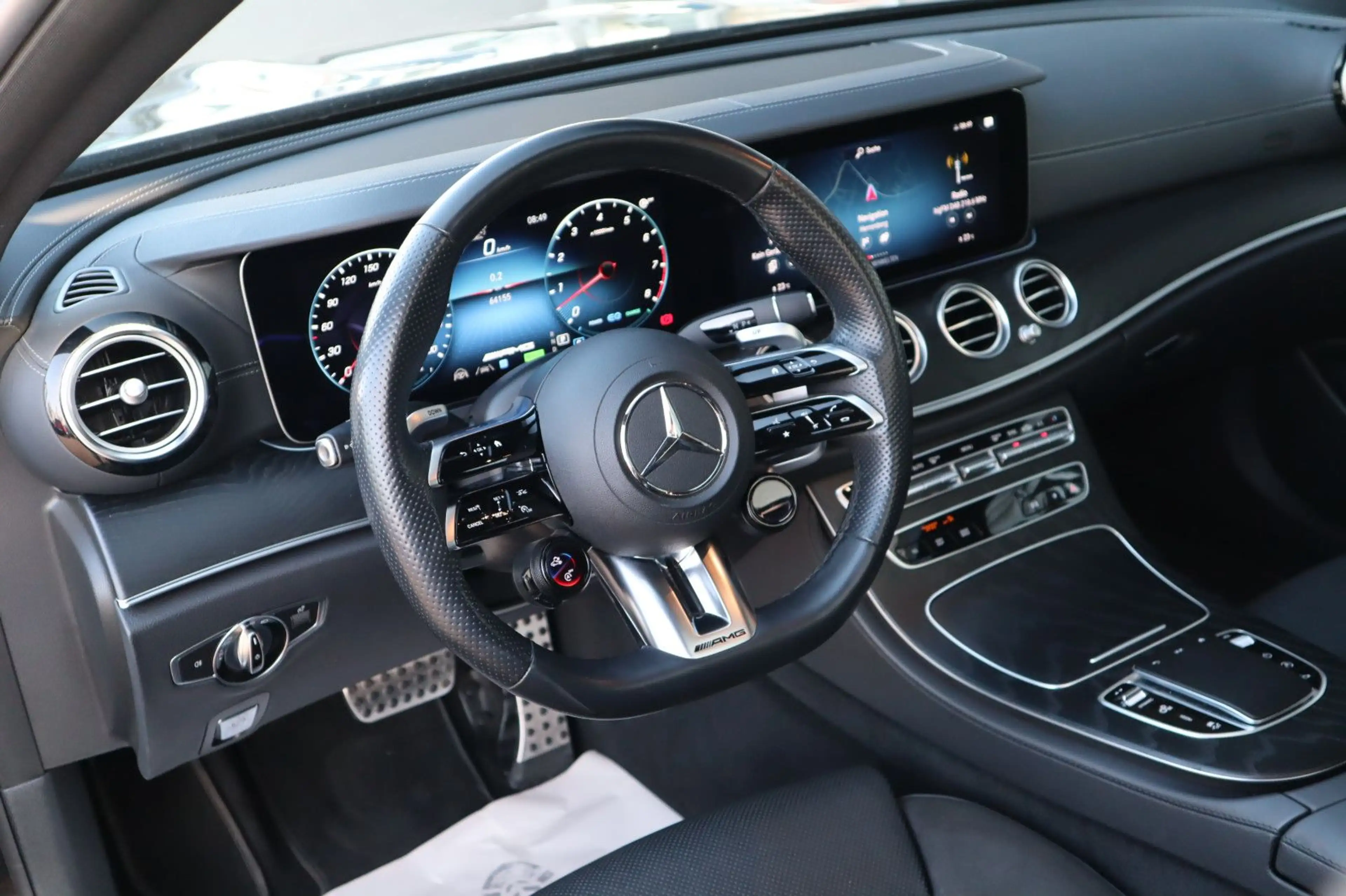 Mercedes-Benz E 53 AMG 4Matic+ AHK/Pano/360°/Leder/SHZ — photo 14