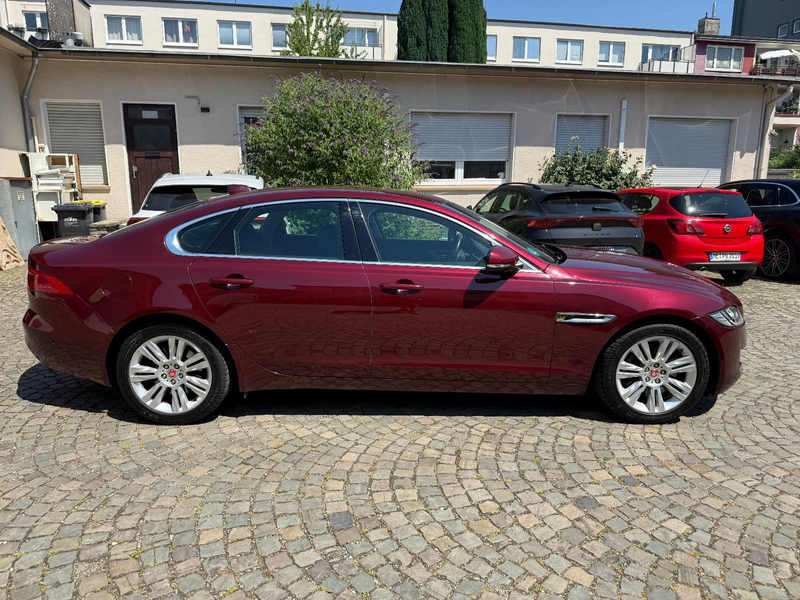 Jaguar XF Prestige + 1.Hand + — photo 4